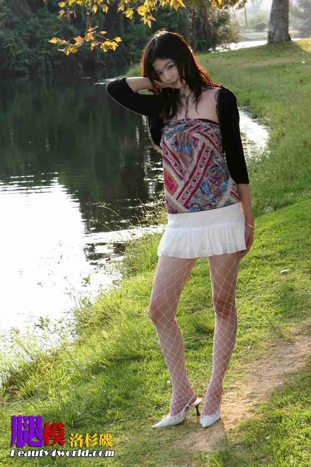 [BeautyLeg] No.035 Arina 在现浏览第4张