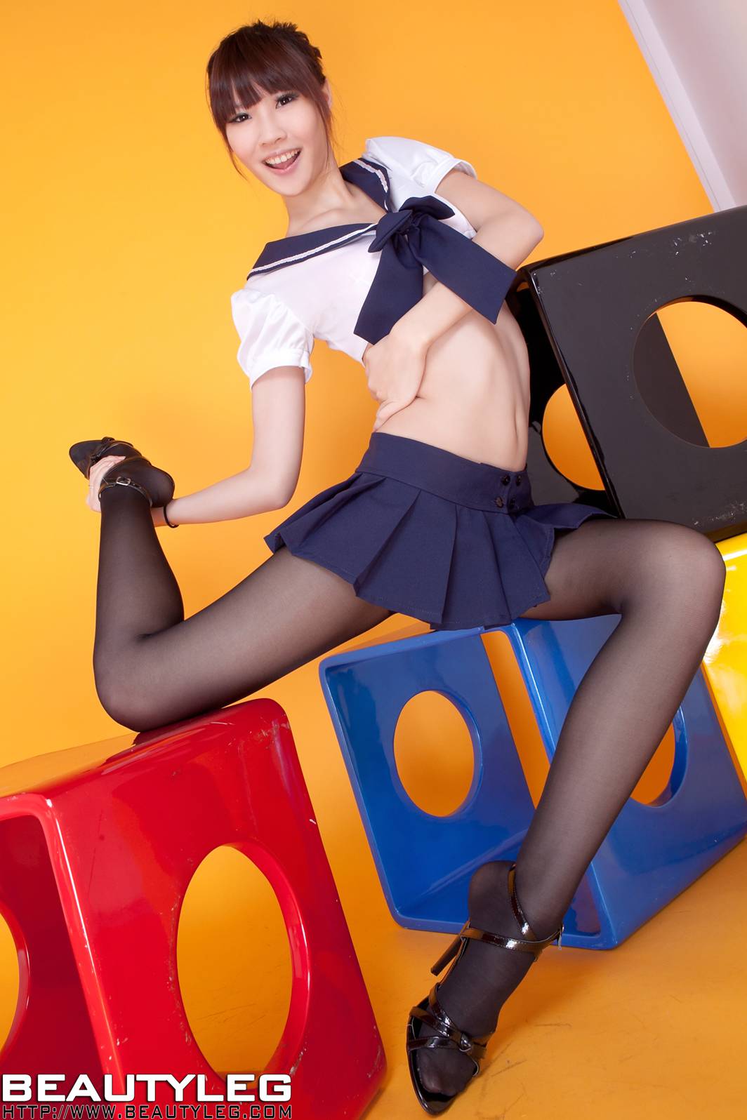 [BeautyLeg] No.494 Suan 在现浏览第6张