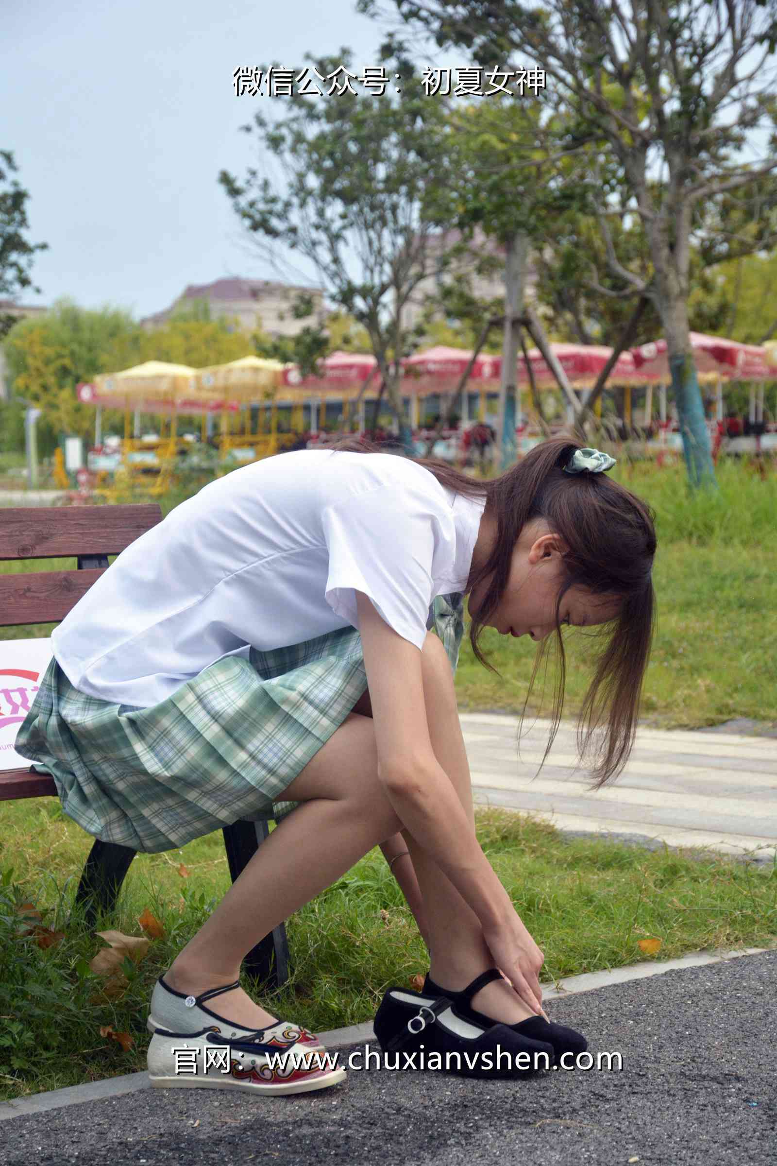 初夏女神 NO.074 情情 绿色JK套[72P]第14张