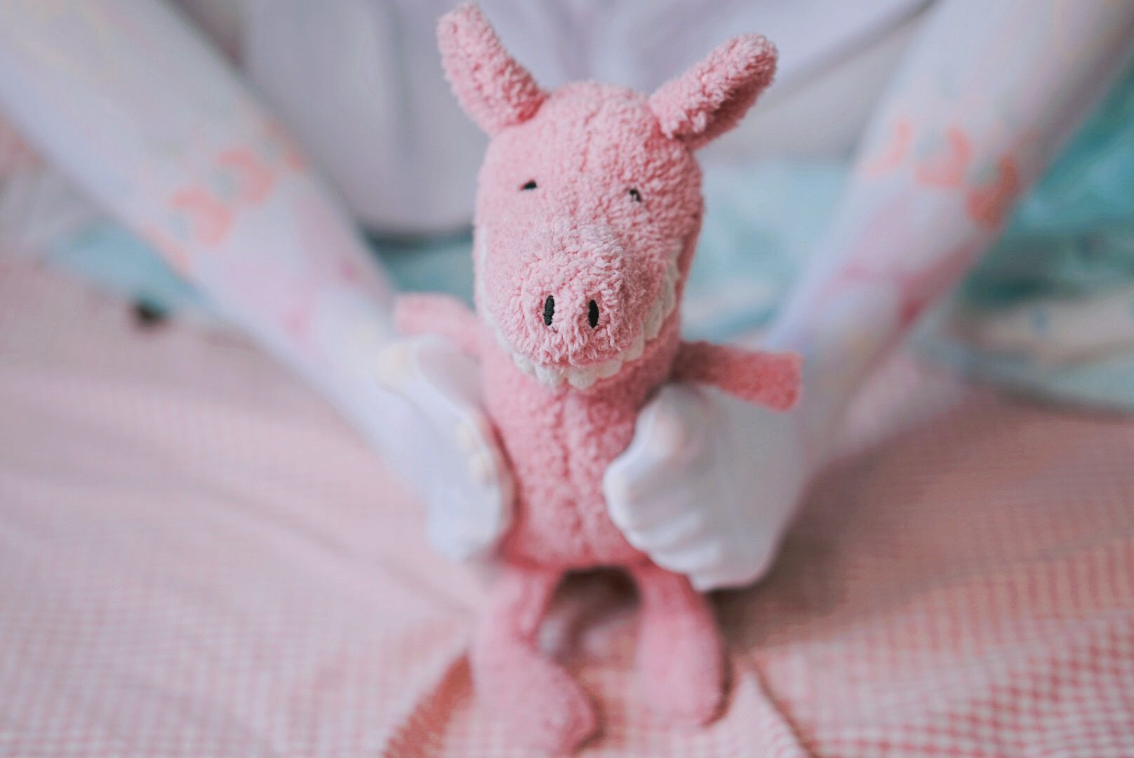 [网红COSER写真] 萌妹子眼酱大魔王w - 踩玩偶第1张