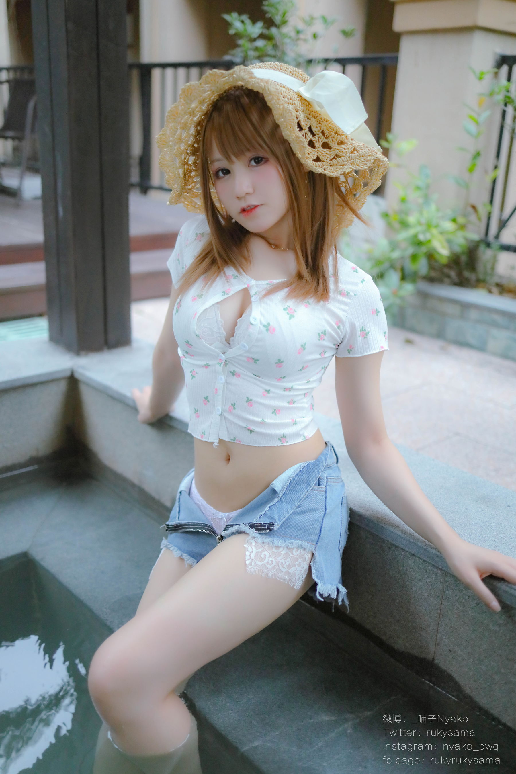 [网红COSER写真] 萌妹子Nyako喵子 - 温泉旅行第12张