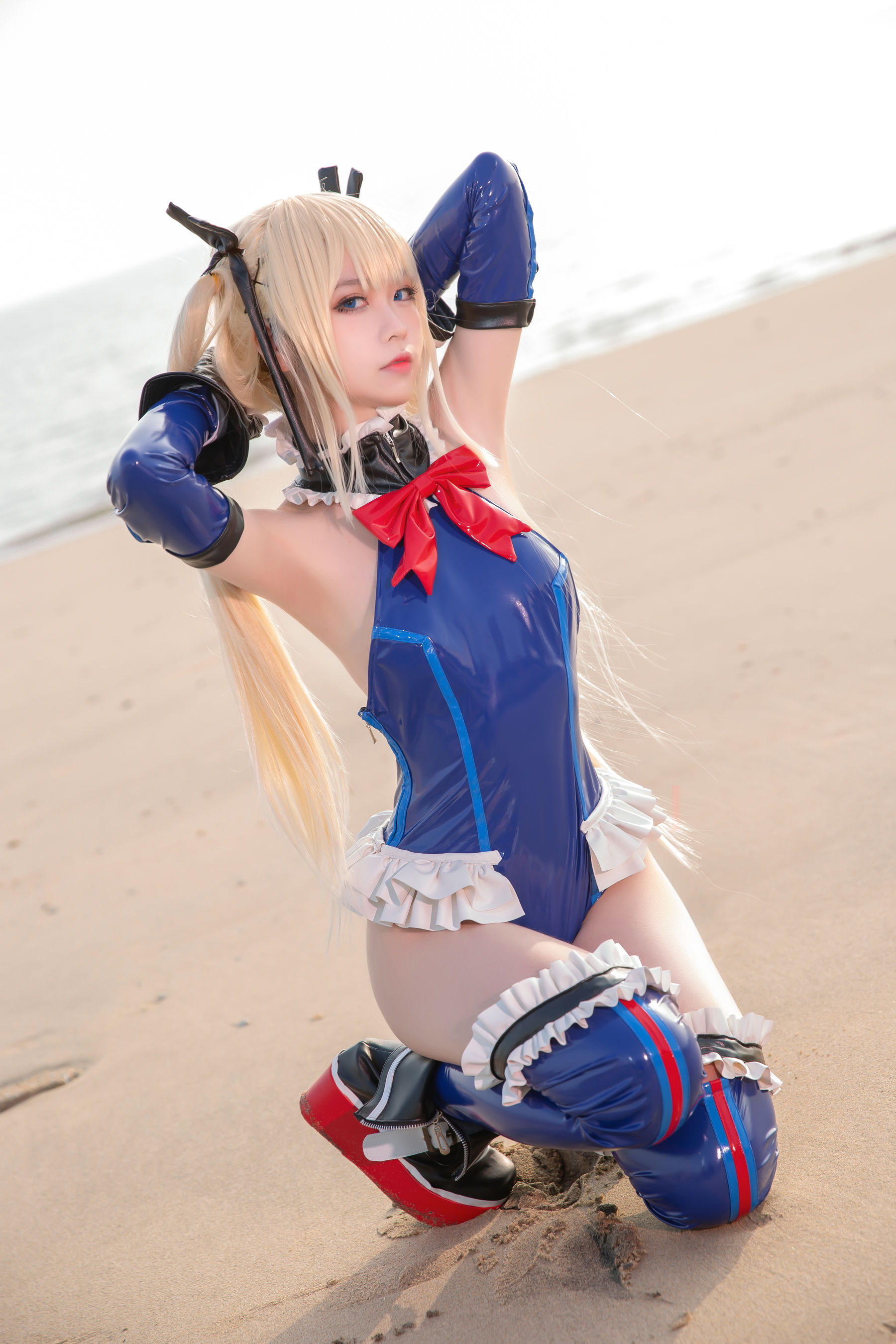 [网红COSER写真] 动漫博主G44不会受伤 - 玛丽连体衣第8张