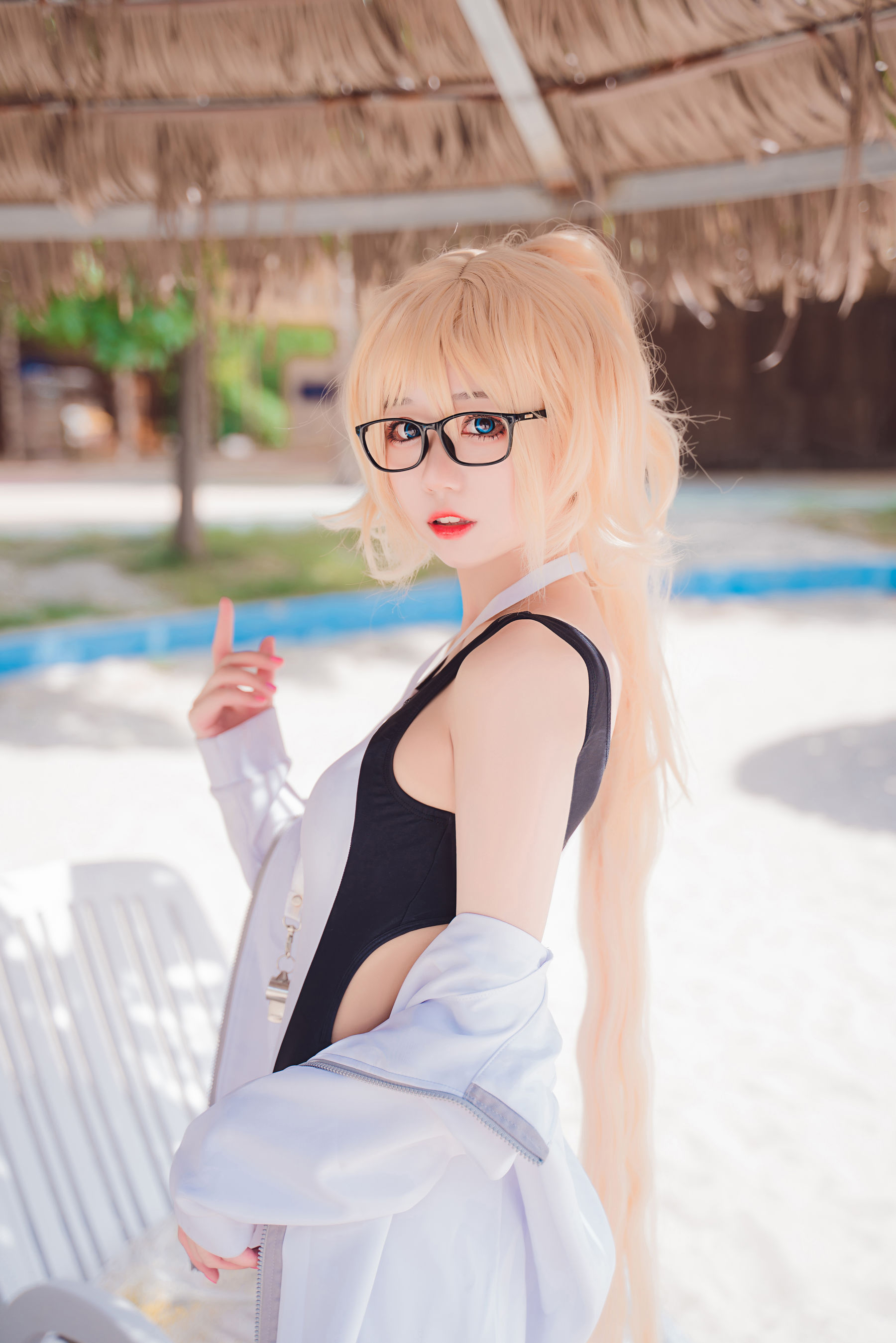 [COS福利] 猫君君MaoJun - 贞德竞技泳装第5张