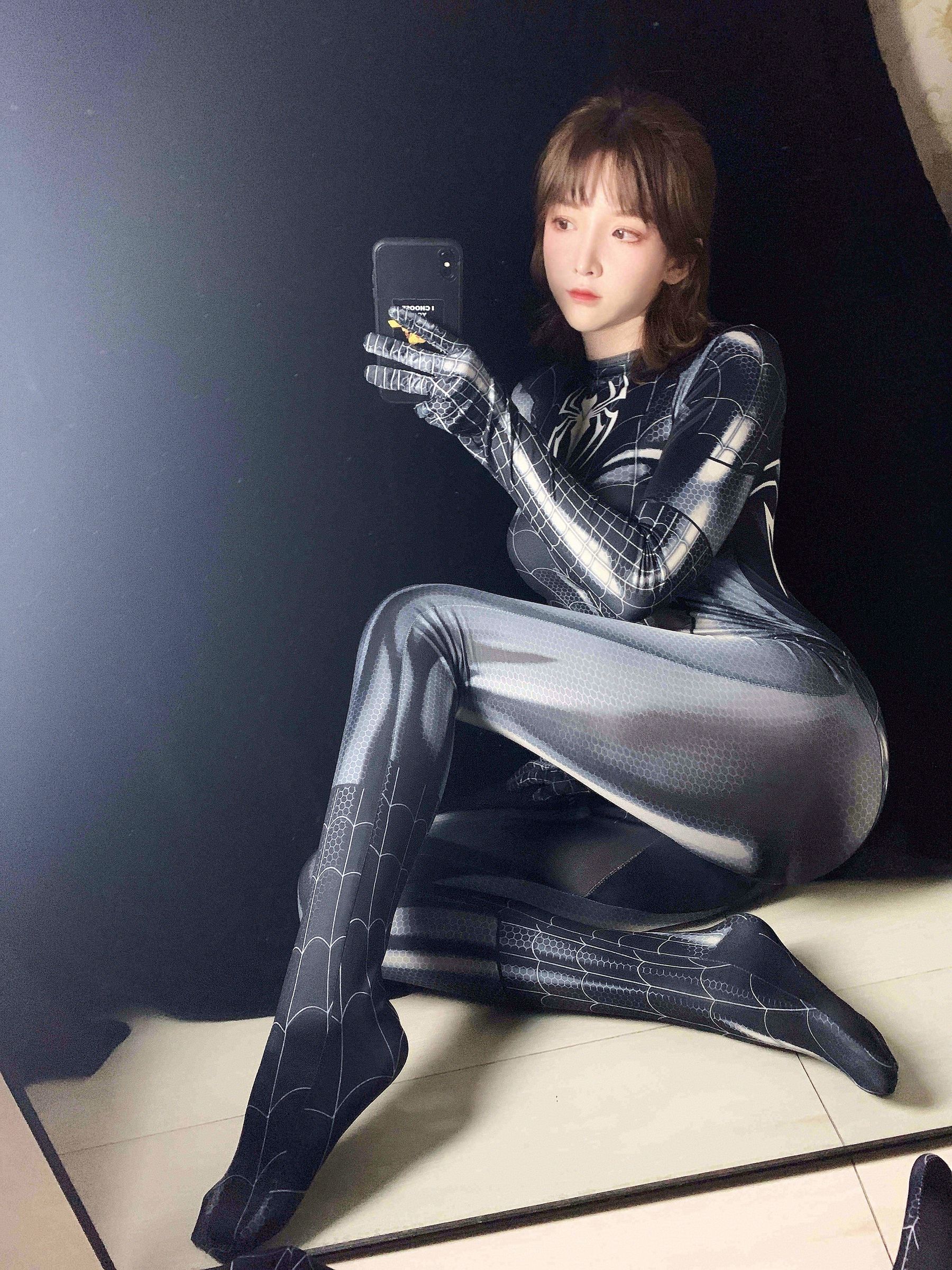 [COS福利] 一小央泽 - 黑蜘蛛第1张