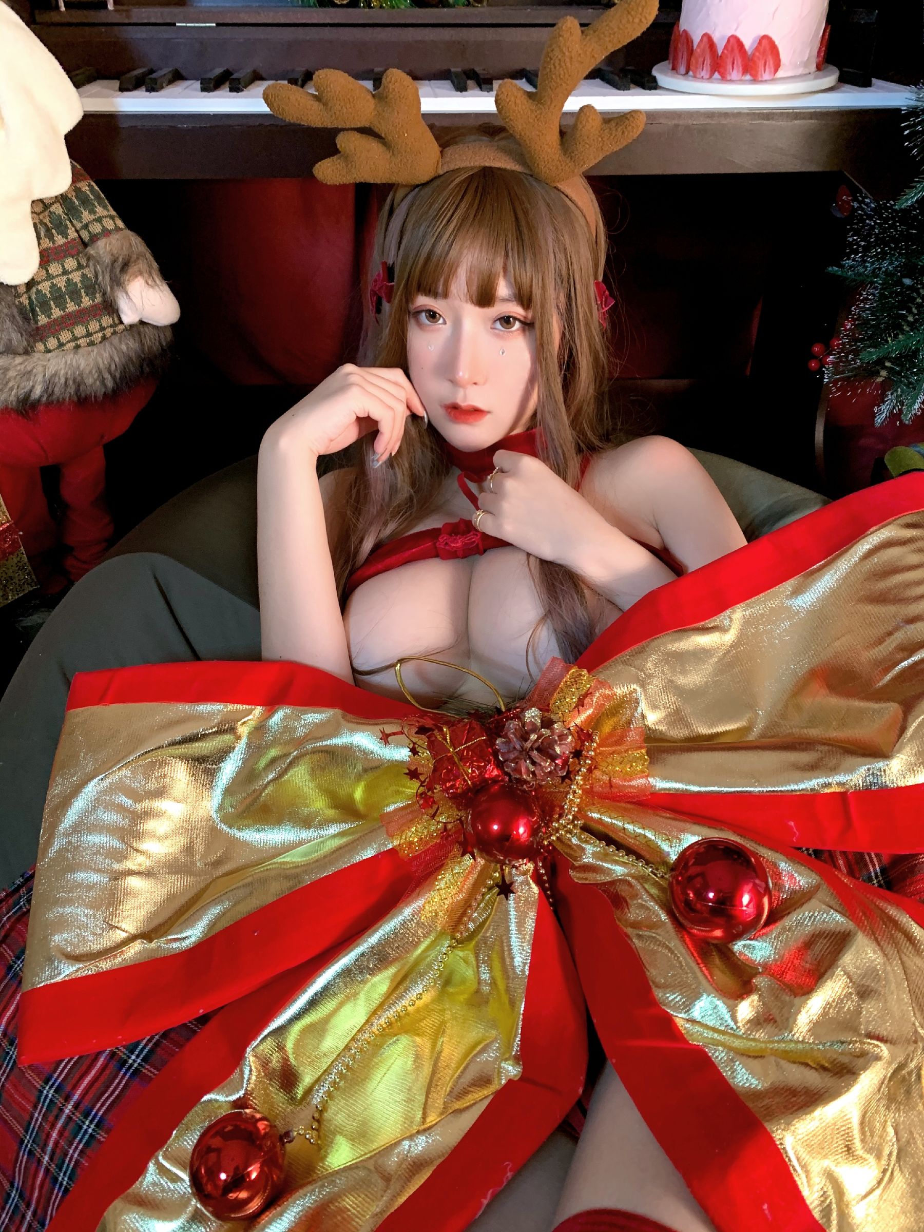 [COS福利] 巨乳猫九酱Sakura - 圣诞特辑第14张