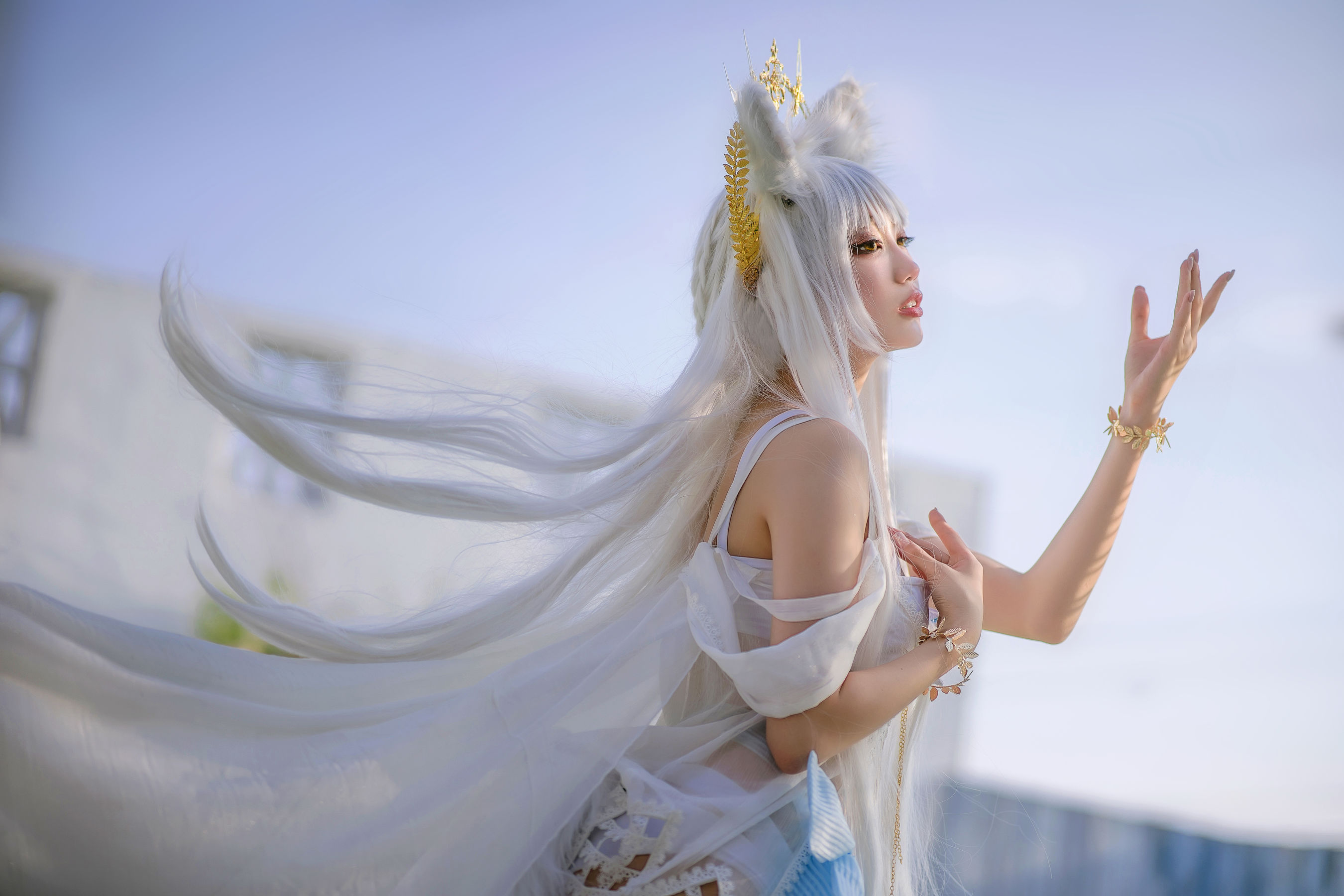 [COS福利] 周叽是可爱兔兔 - 白金泳装第8张