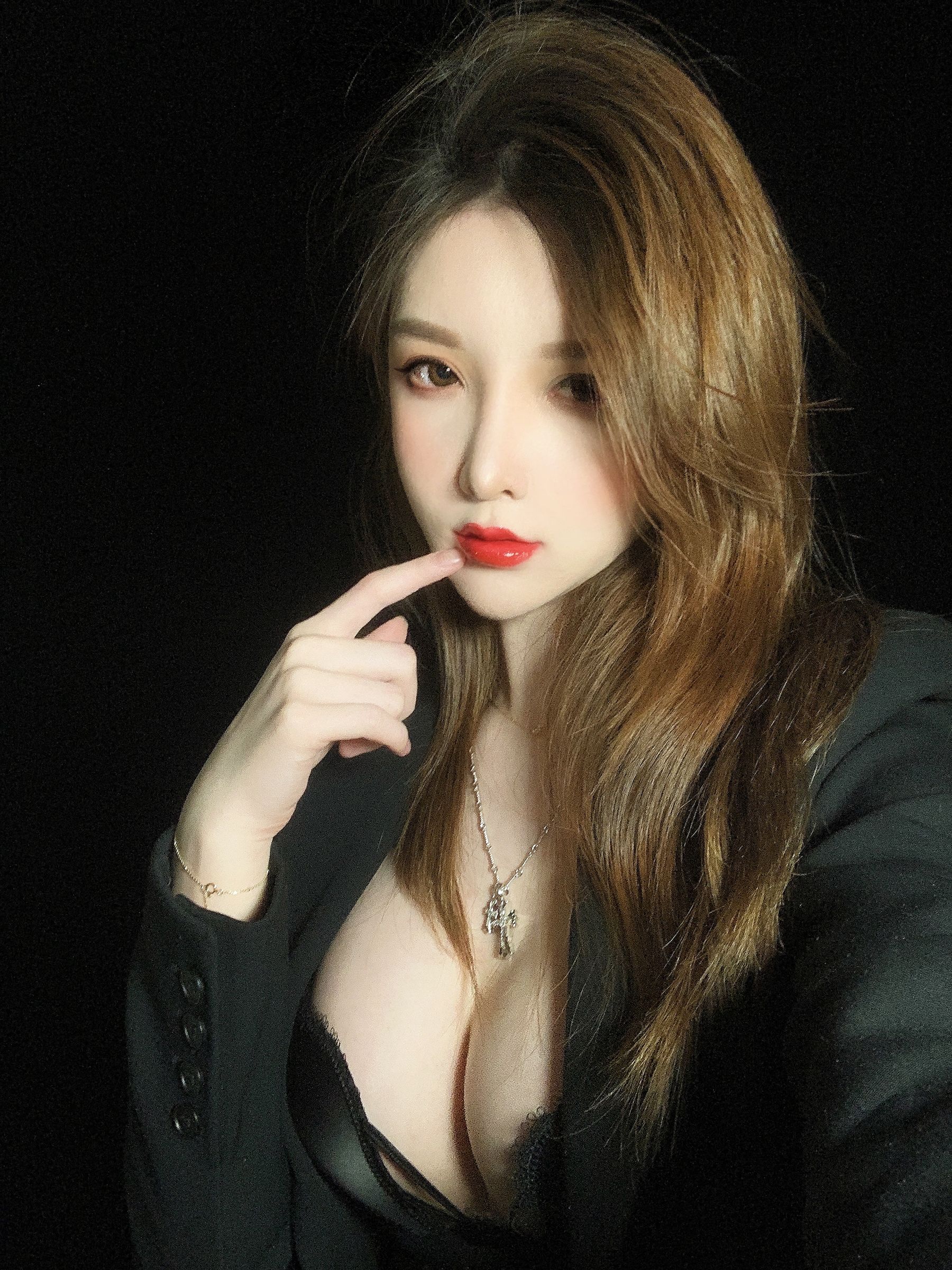 [COS福利] 一小央泽 - 优雅的坏女人罢了第10张