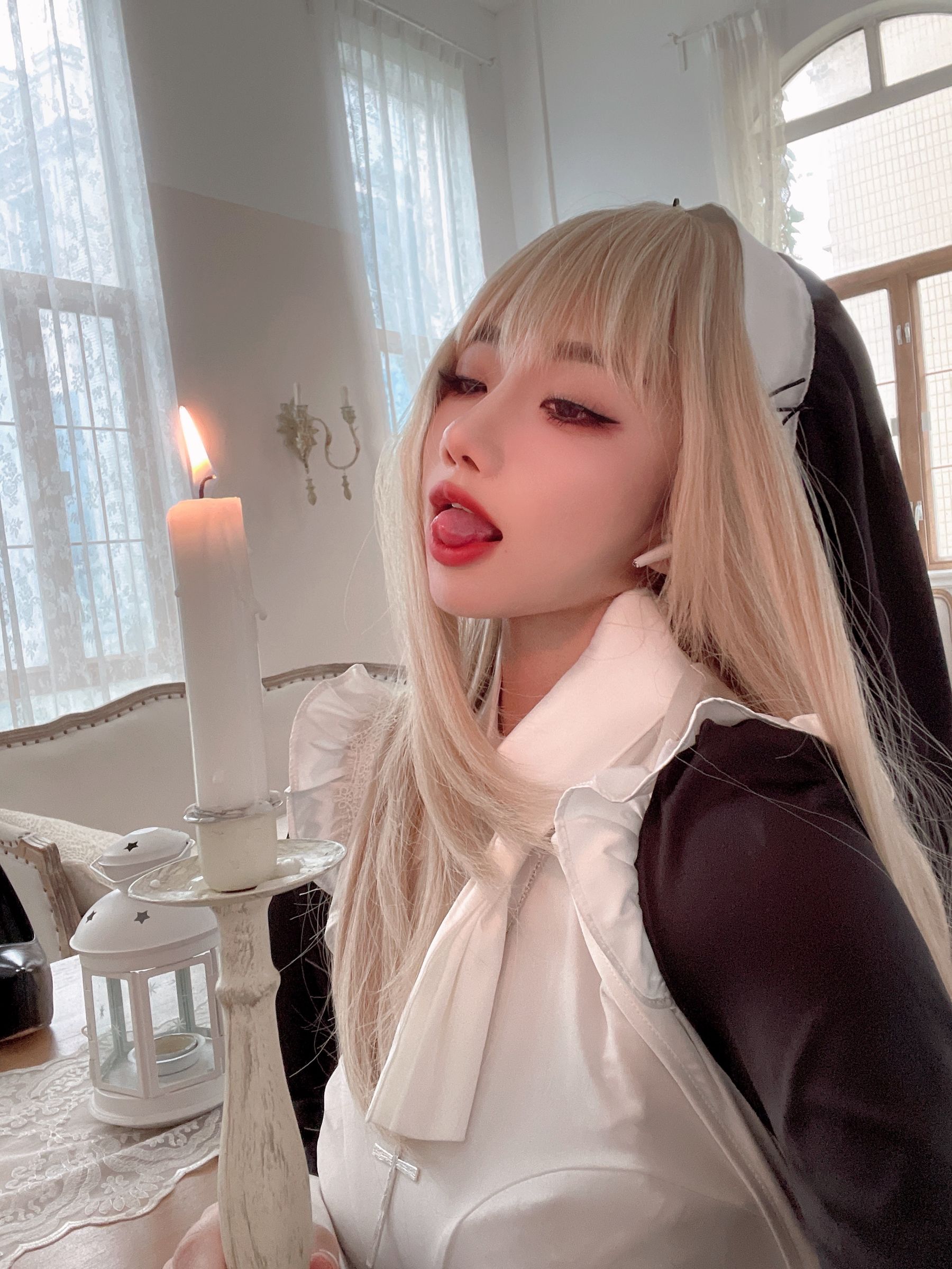 [福利COS] 白嫩美少女鬼畜瑶 - 修女第17张