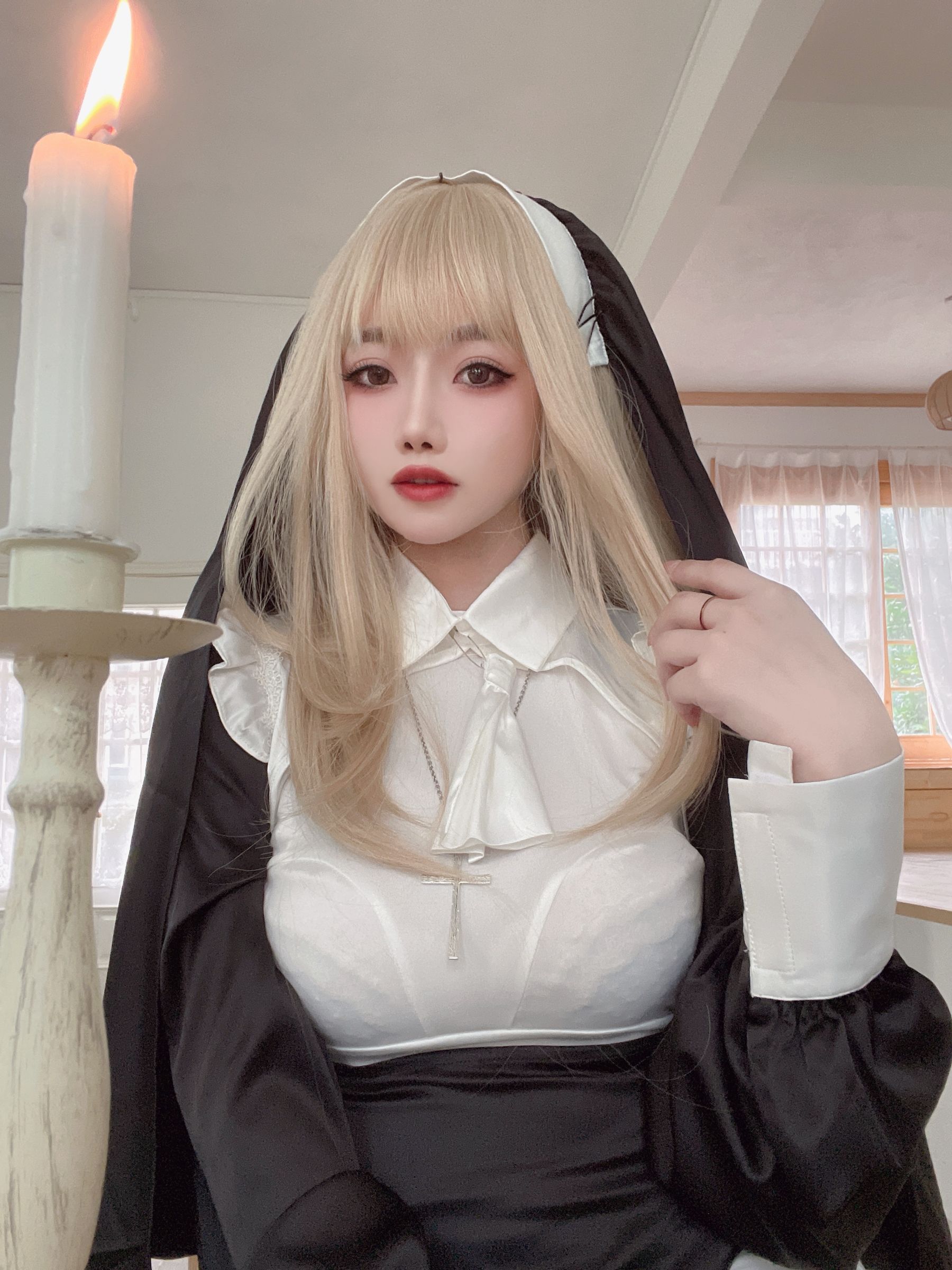 [福利COS] 白嫩美少女鬼畜瑶 - 修女第16张