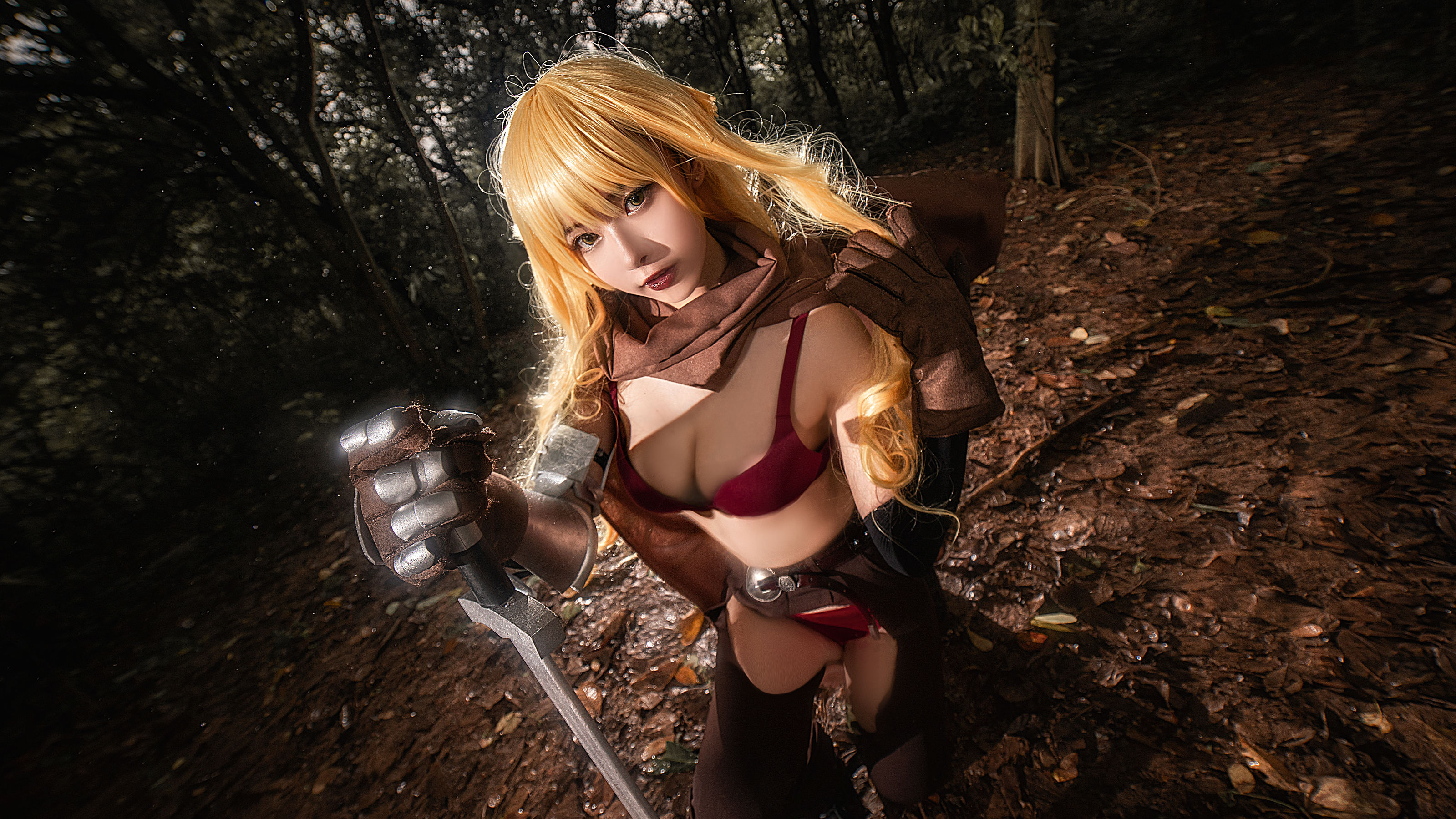 [福利COS] 微博妹子Momoko葵葵 - The Vagrant (薇薇安)第1张