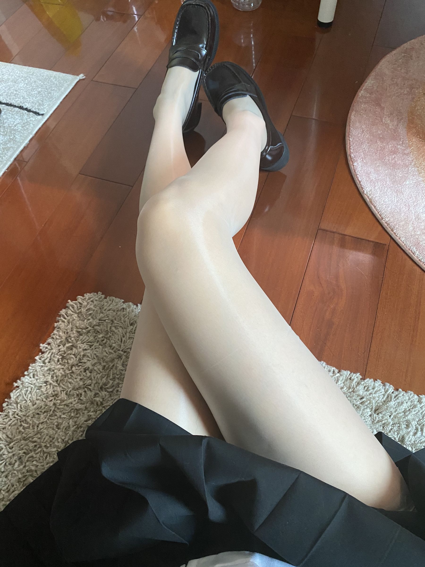 [福利COS] 51酱 - 油光袜第19张