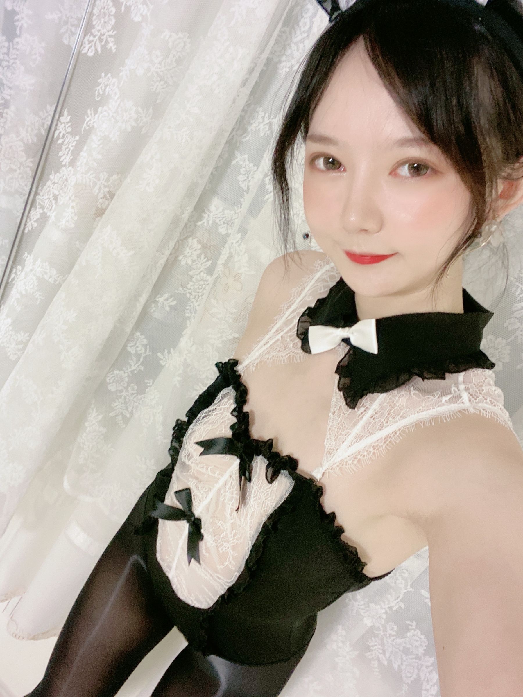 [福利COS] 51酱 - 油光袜第4张