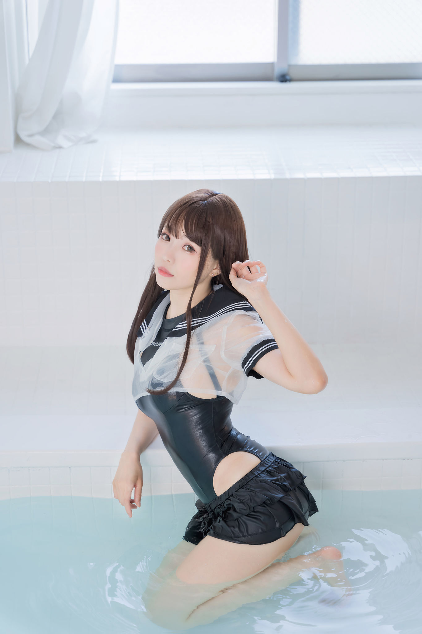 [福利COS] Ely_eee(ElyEE子) - Racing Swimsuit 競泳水手服第16张