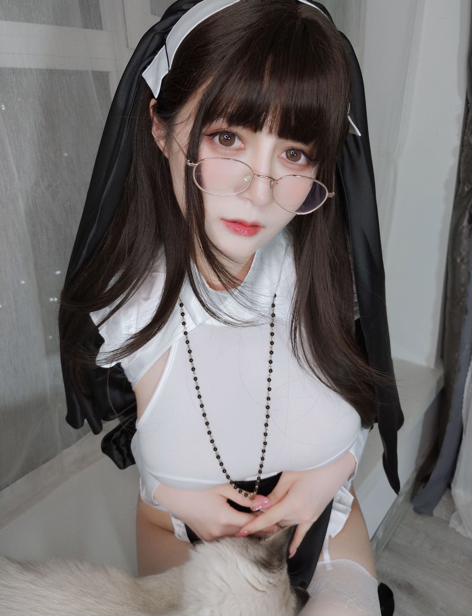 [福利COS] Coser小姐姐白银 - 修女第28张
