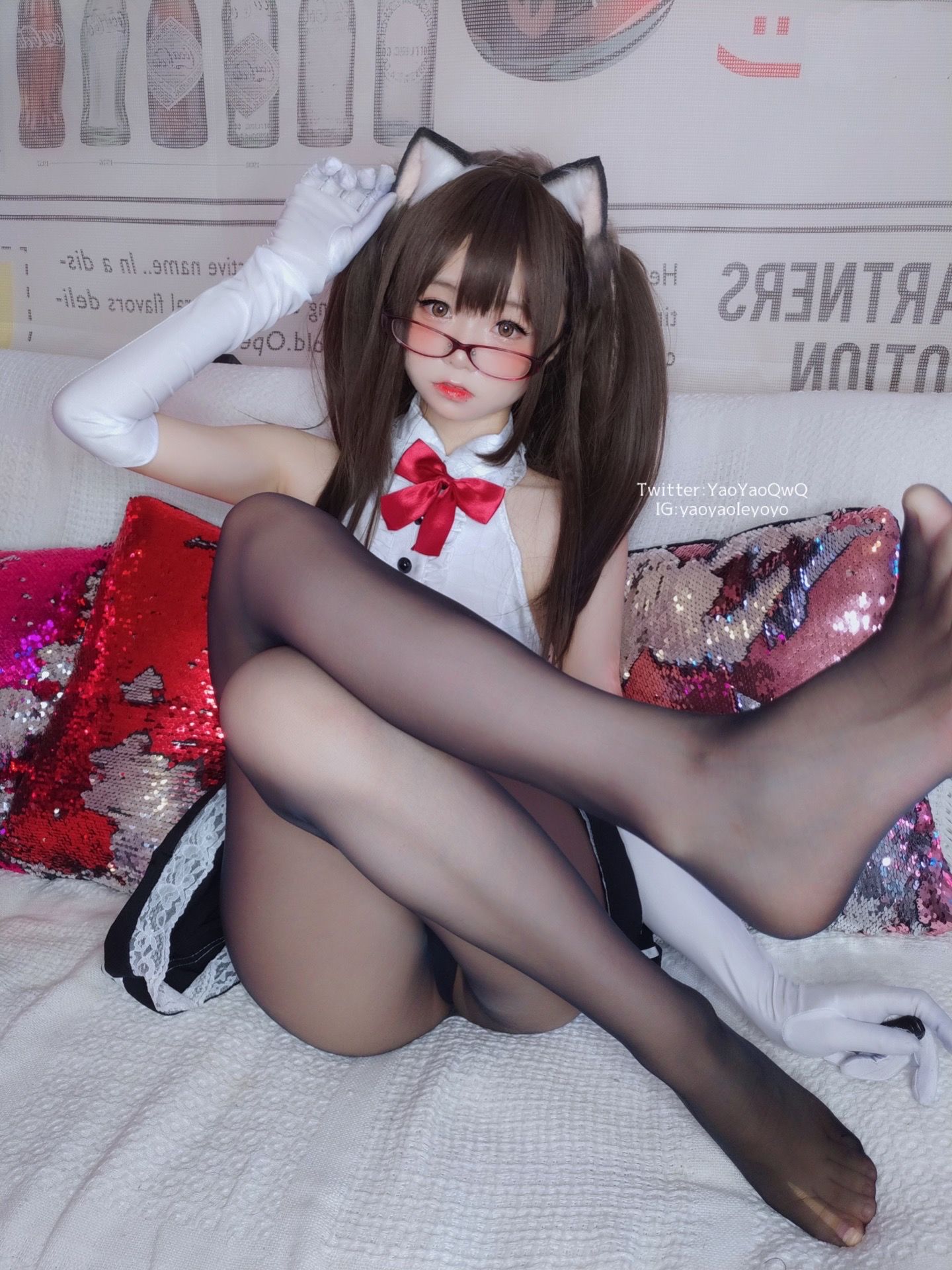 [网红COS] 萌妹子Coser摇摇乐yoyo - 黑色紧身衣第3张