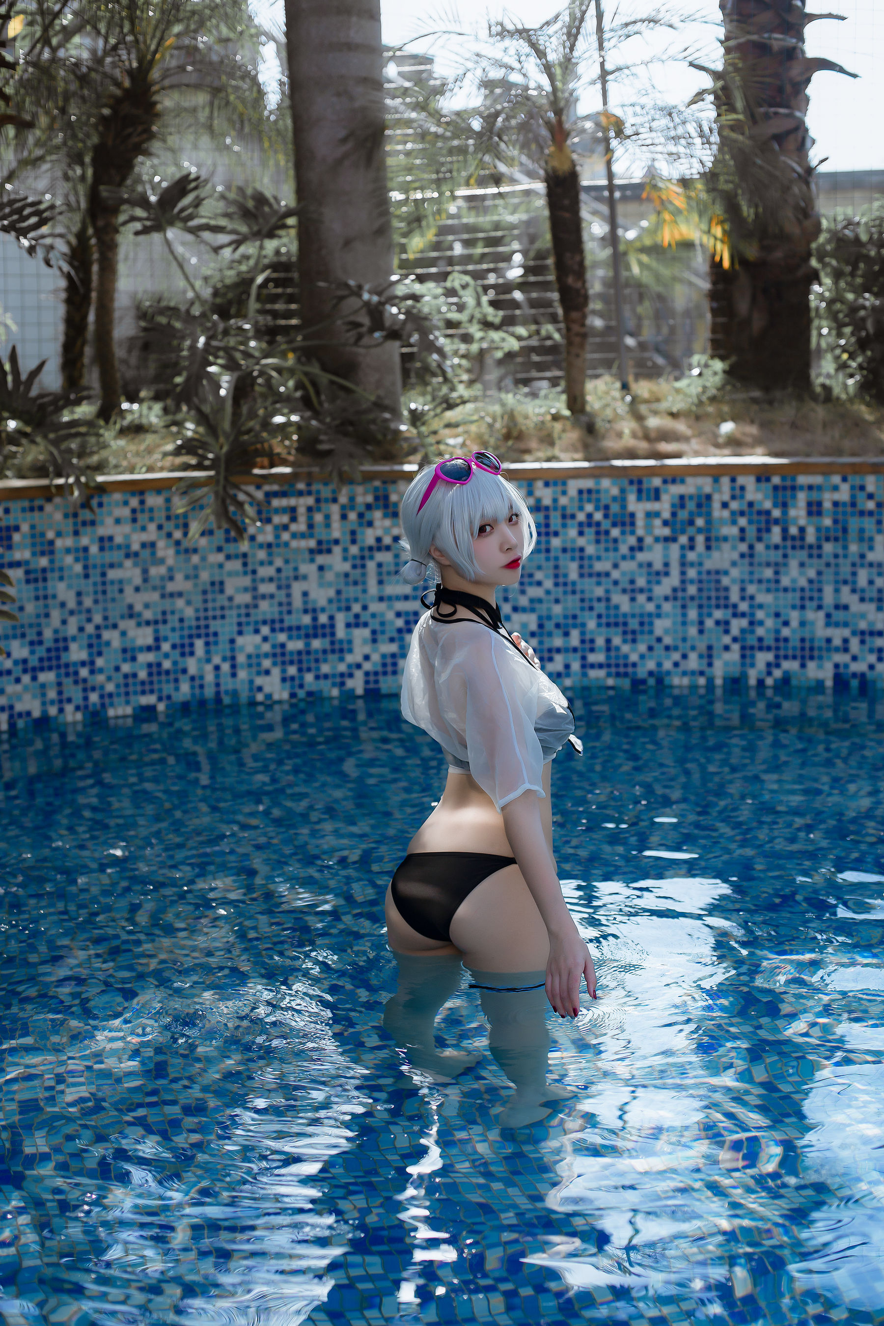 [福利COS] 人气Coser二佐Nisa - 碧蓝航线 天狼星泳装第5张