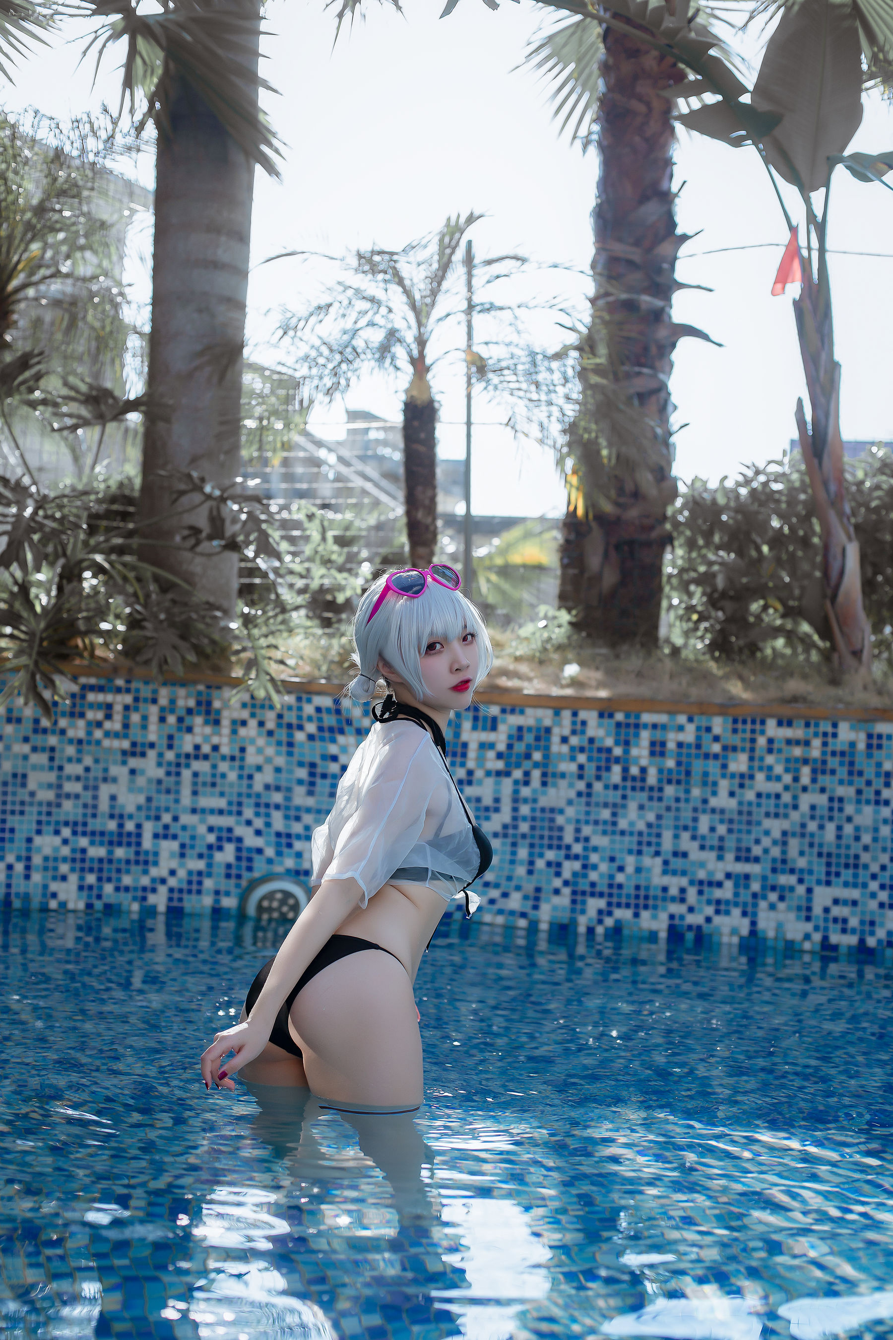 [福利COS] 人气Coser二佐Nisa - 碧蓝航线 天狼星泳装第6张