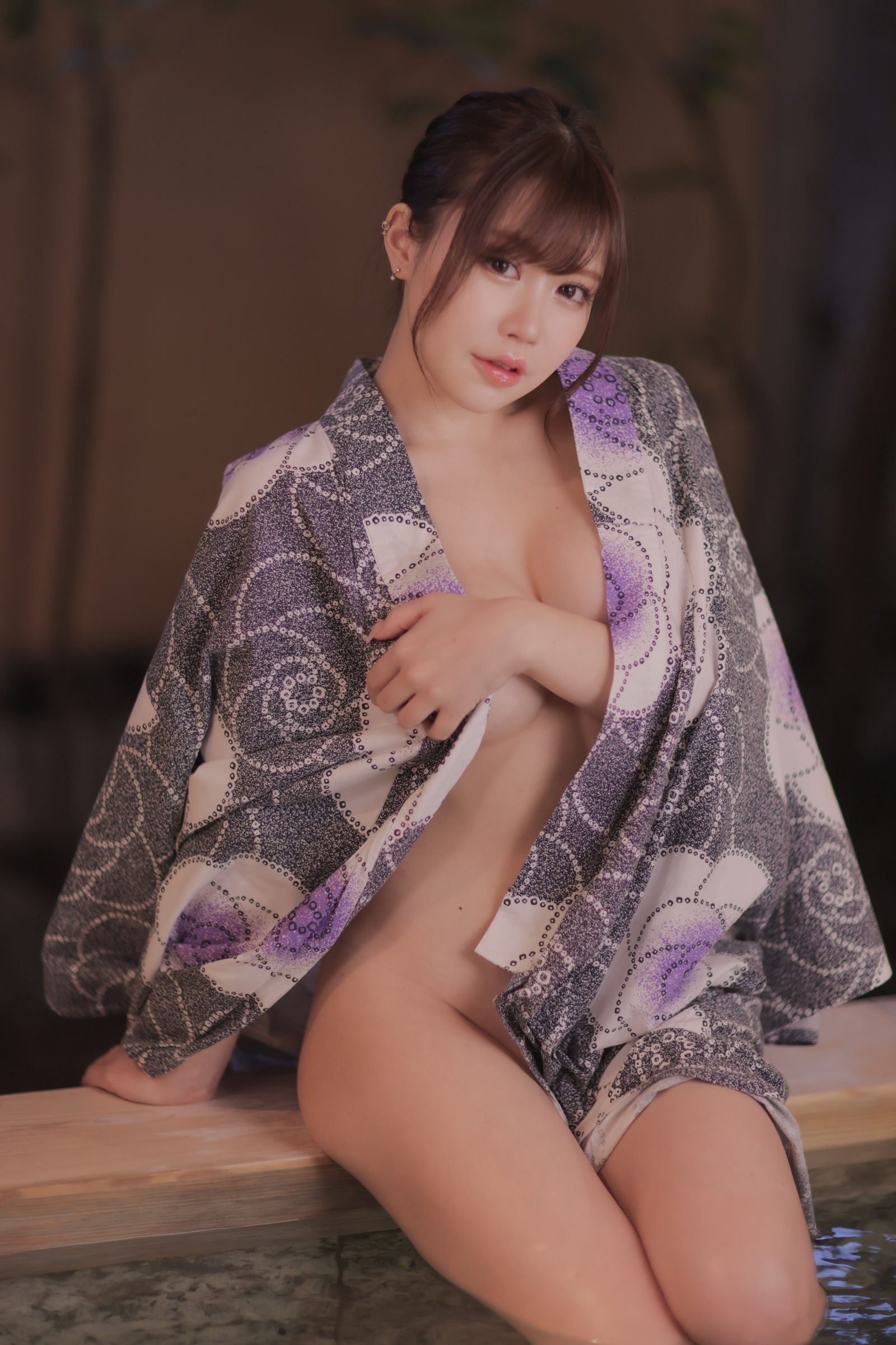 [福利COS] Mai Shirota 白田まい 白田まいと、貸切温泉と、濃厚接触第10张