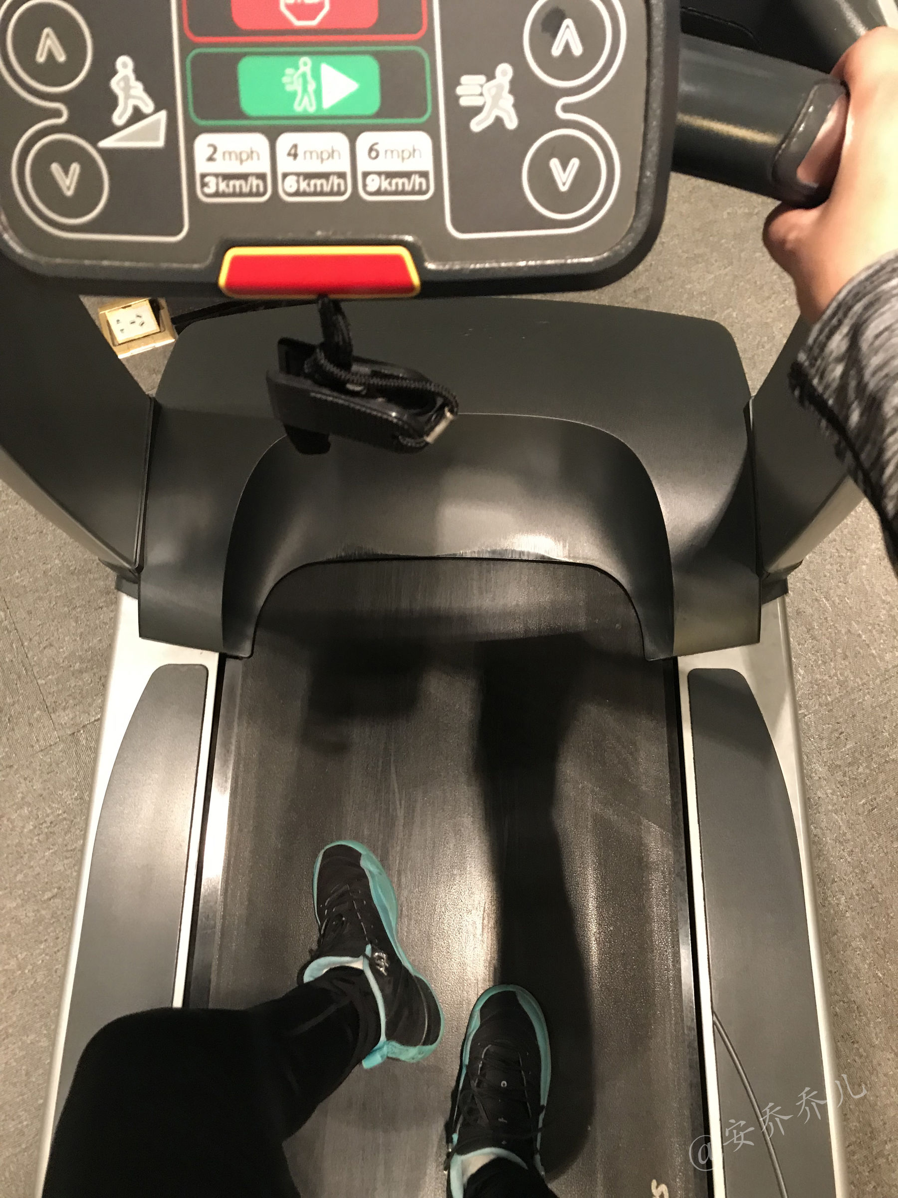 [福利COS] 安乔乔儿(Nia乔乔) No.019 健身房白袜第36张