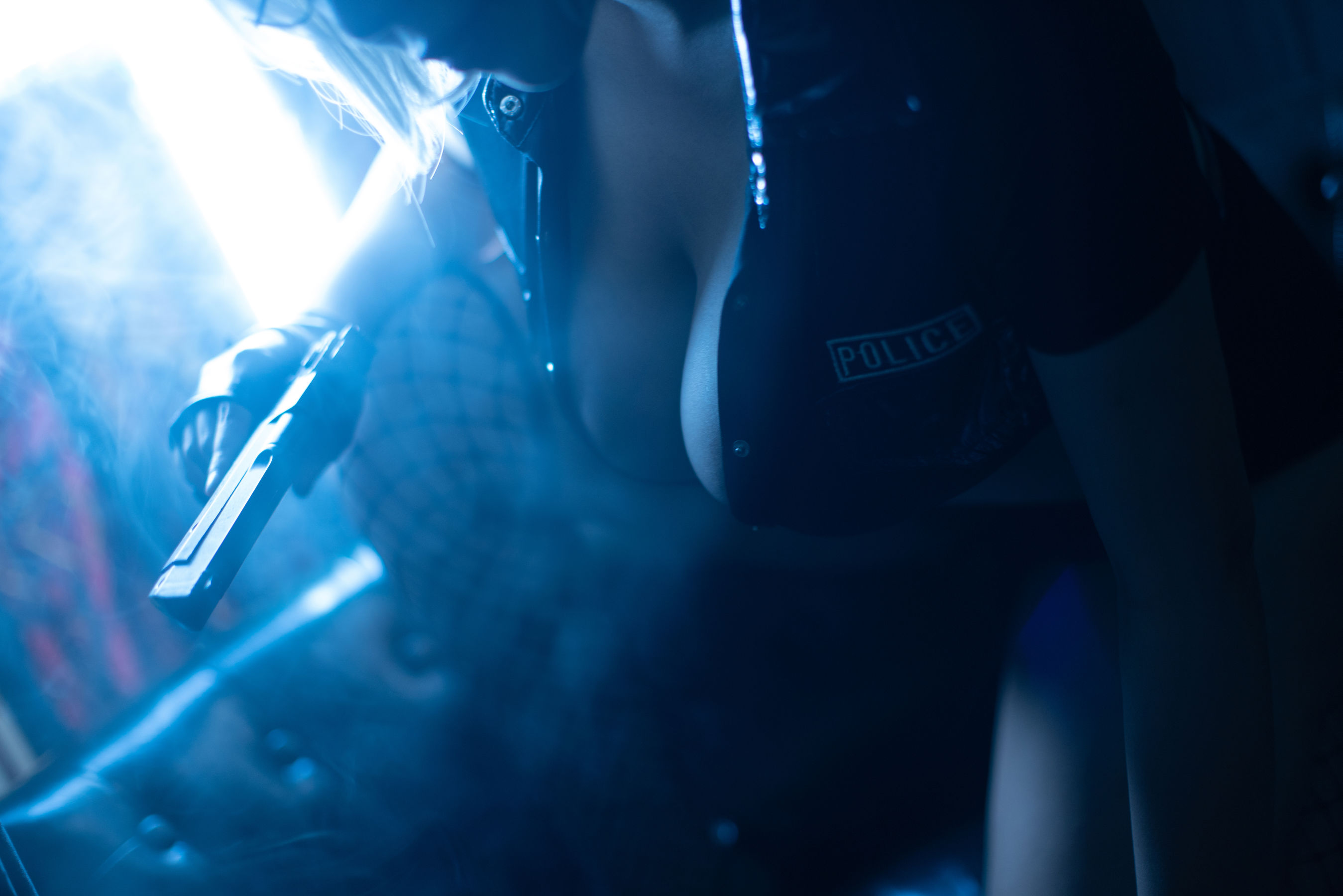 [福利COS] 皮皮奶可可爱了啦&amp;amp;喵零 - 匪警第20张