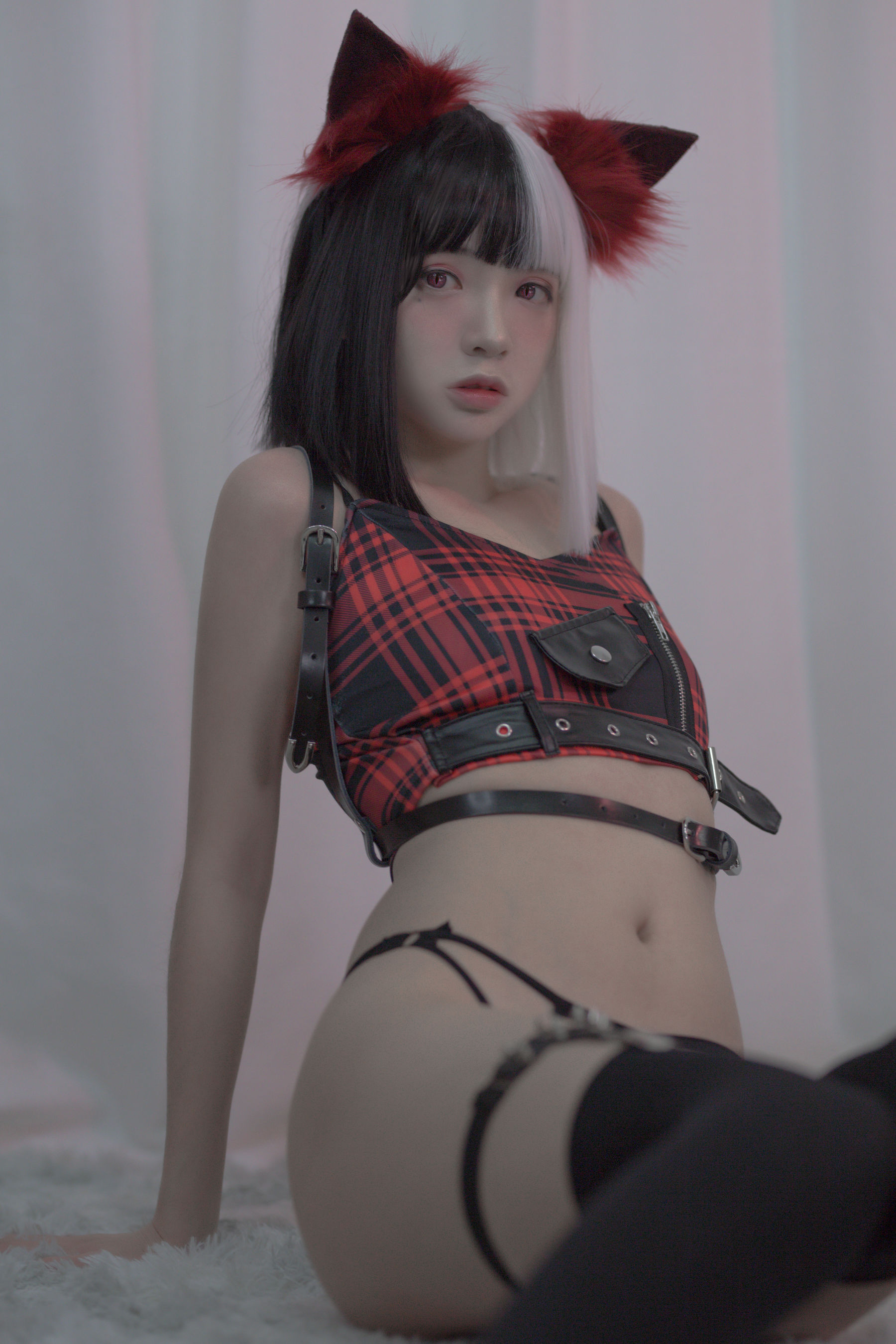 [福利COS] 疯猫ss - 黑白魔女库伊拉第9张