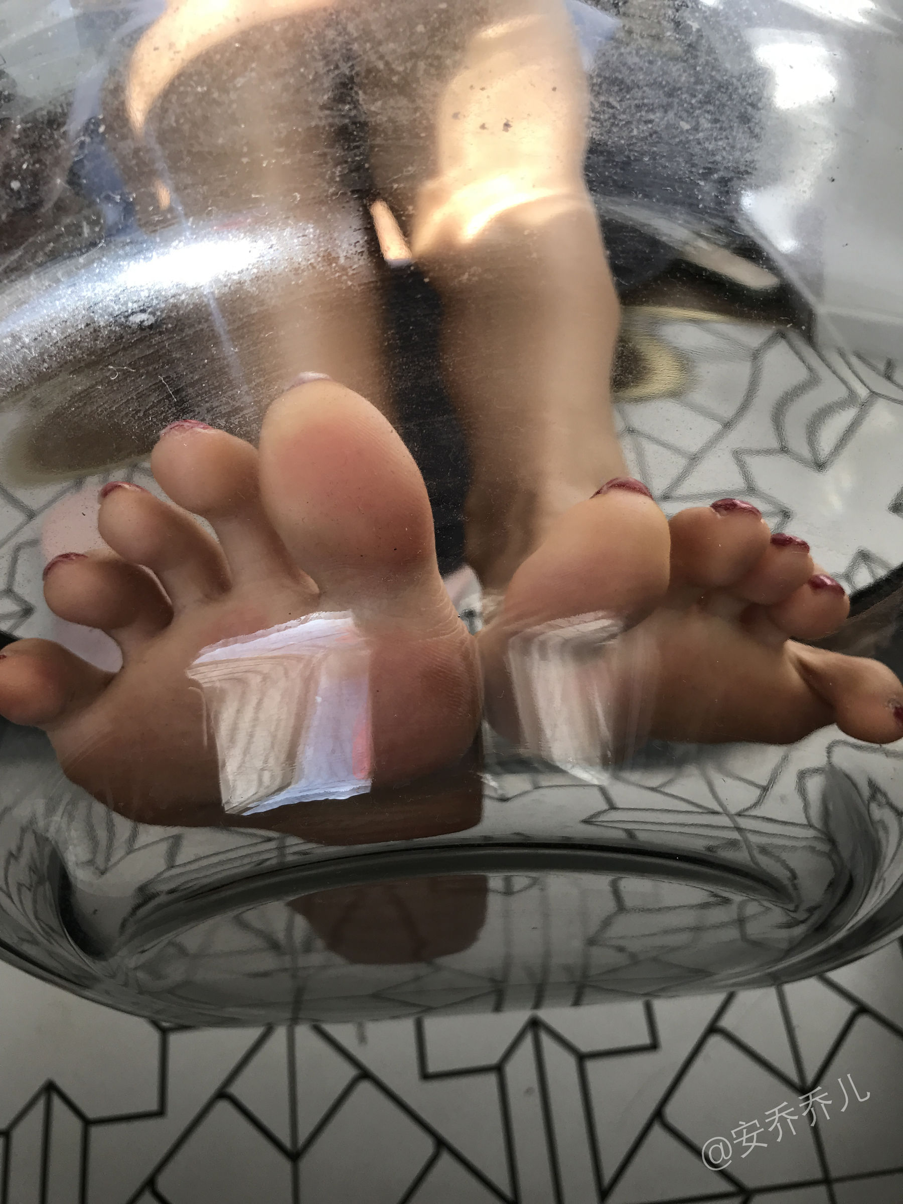 [福利COS] 安乔乔儿(Nia乔乔) No.016 阳台洗衣房第17张