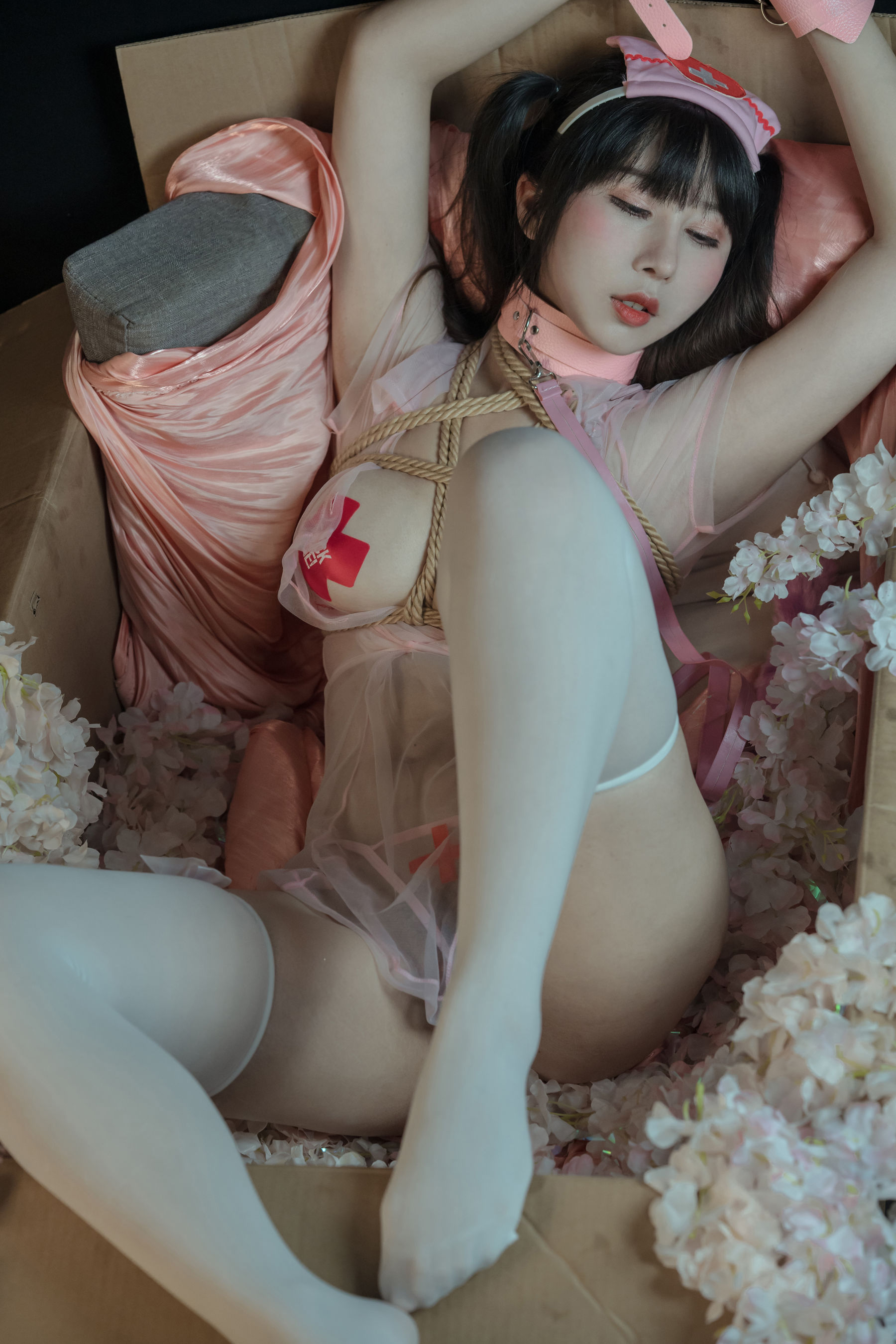[福利COS] Peach milky - Nurse第13张