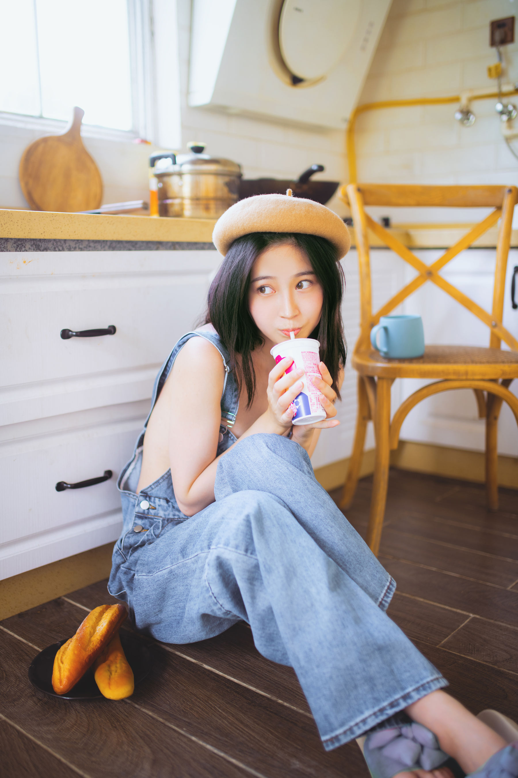 [福利COS] Nnian - 背带裤第5张