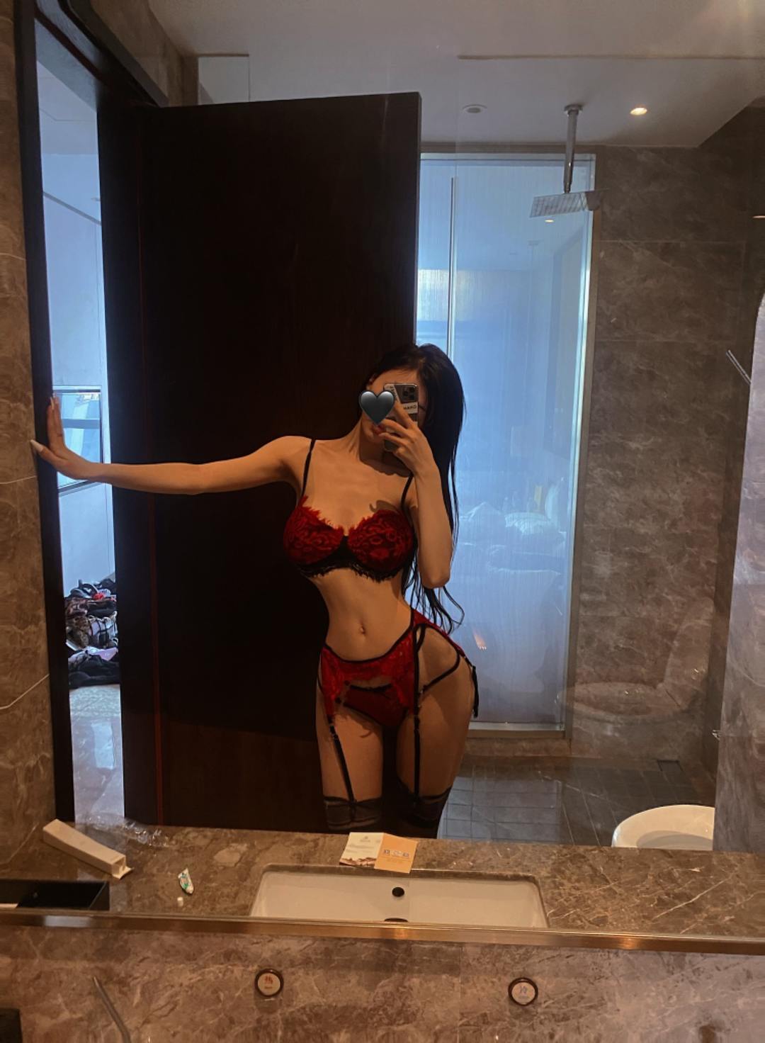 [福利COS] 性感网红dearie的会员写真第6张