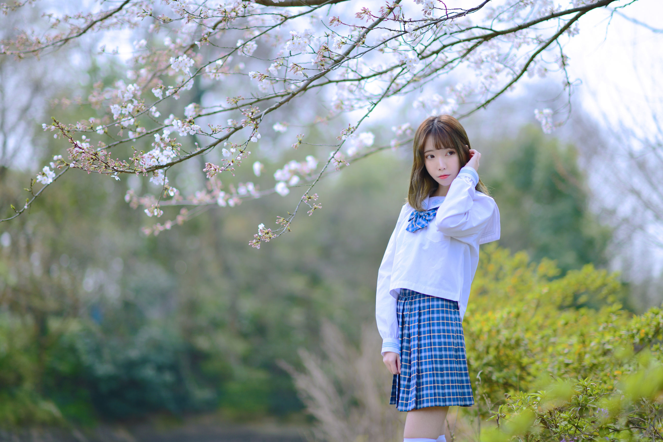 [福利COS] 可爱妹子Fushii_海堂 - 樱花树下第4张