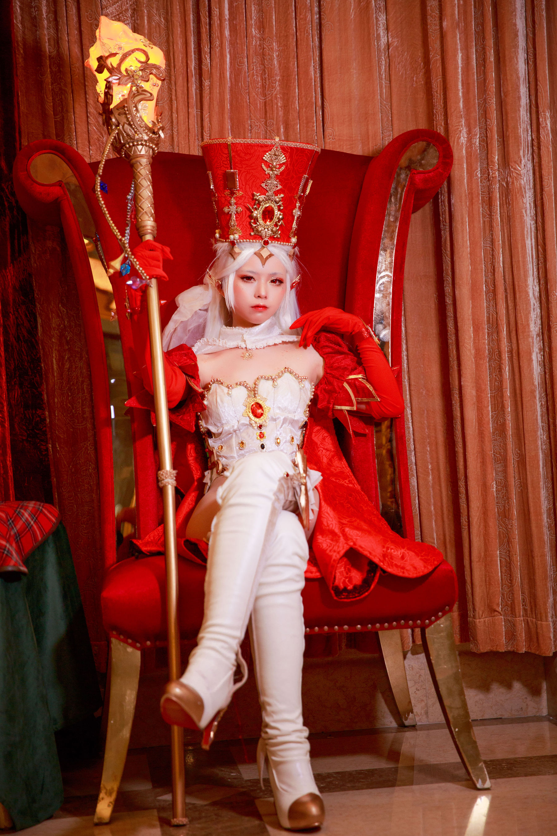 [福利COS] 动漫博主G44不会受伤 - 教皇第7张