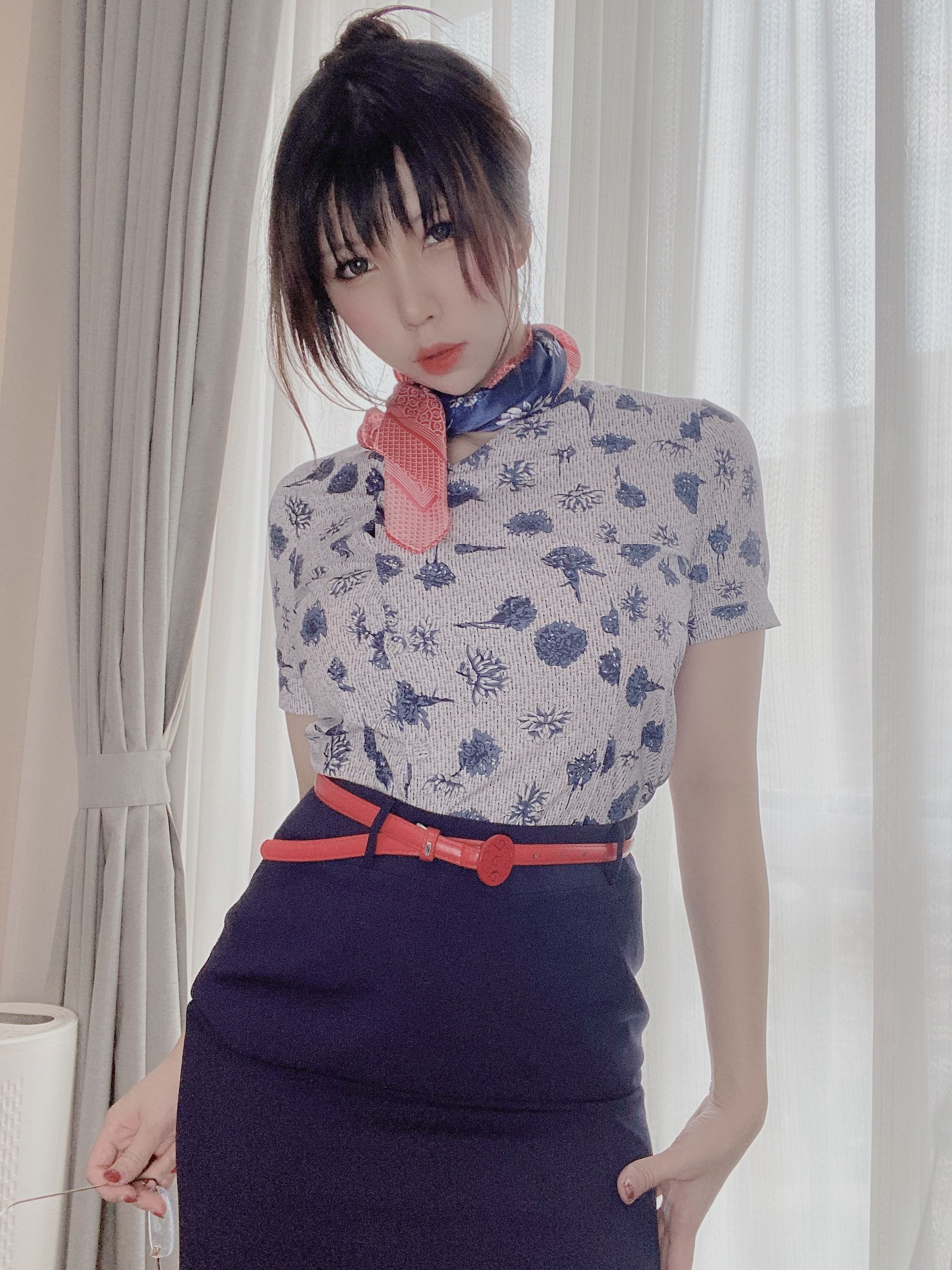 [福利COS] 二次元巨乳美女鹿野希 [Fantia] 【2021年09月】Olガール~オフィス編~第5张