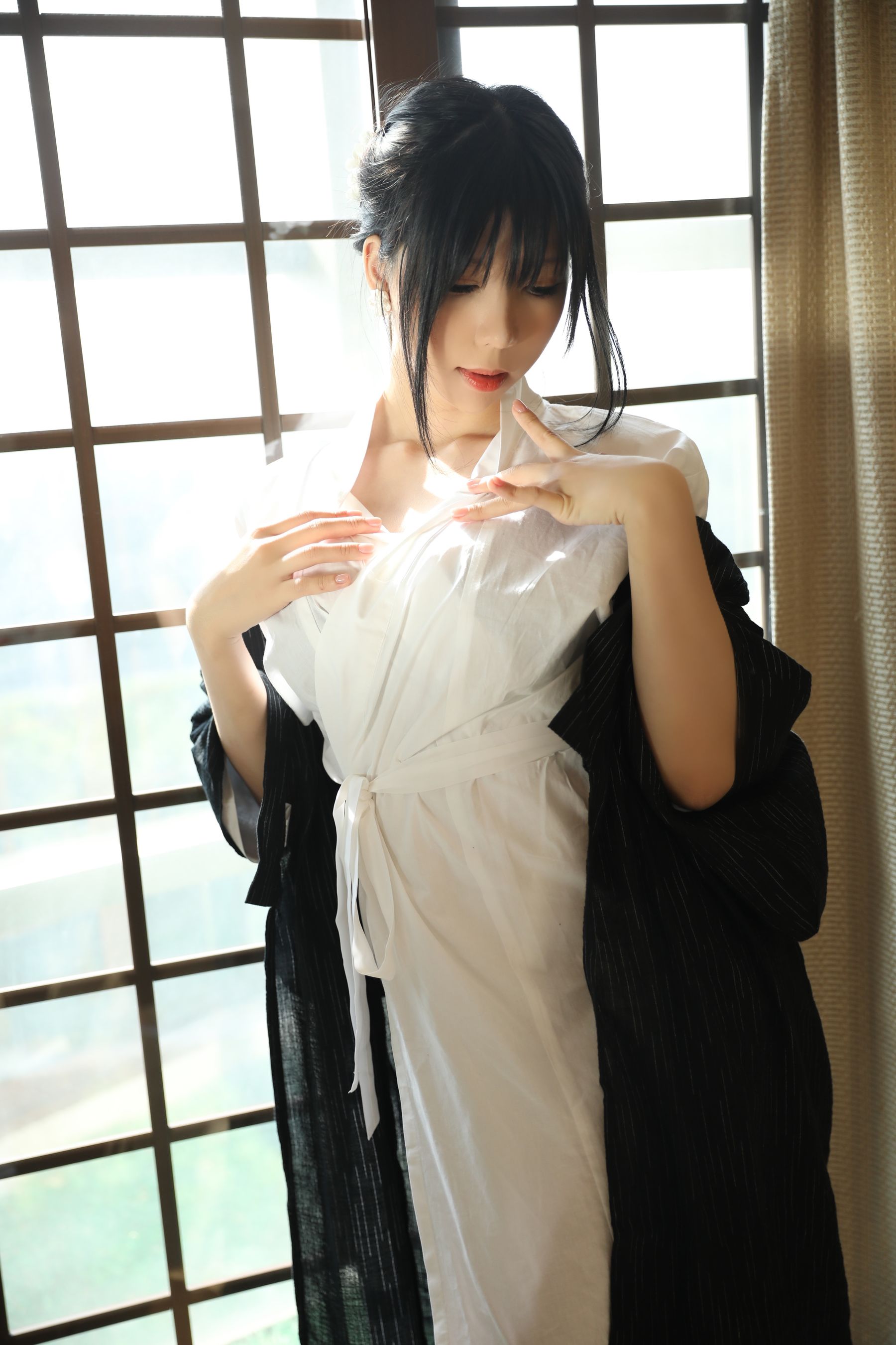 [福利COS] 二次元巨乳美女鹿野希 - 未亡人第21张