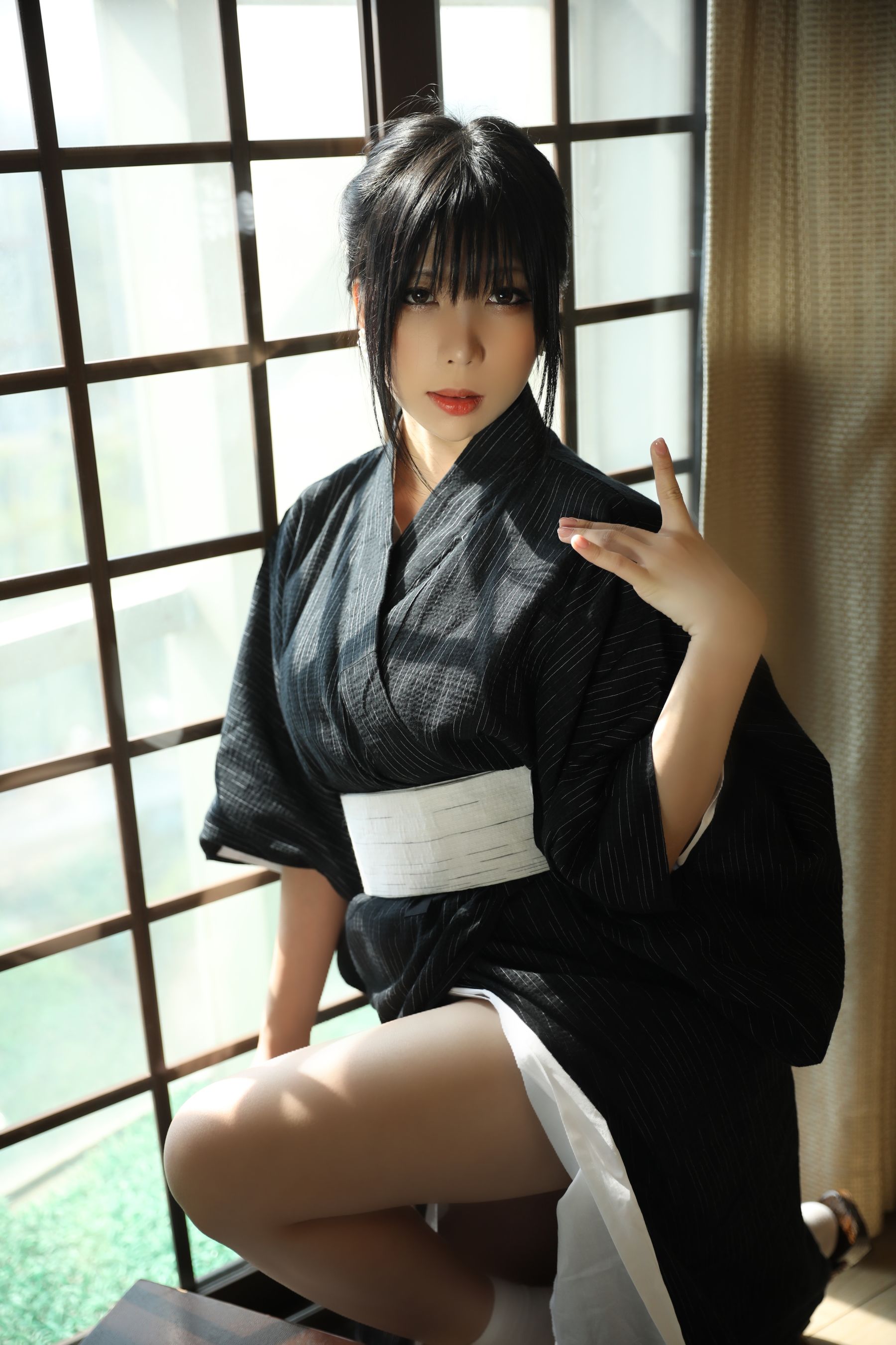 [福利COS] 二次元巨乳美女鹿野希 - 未亡人第14张