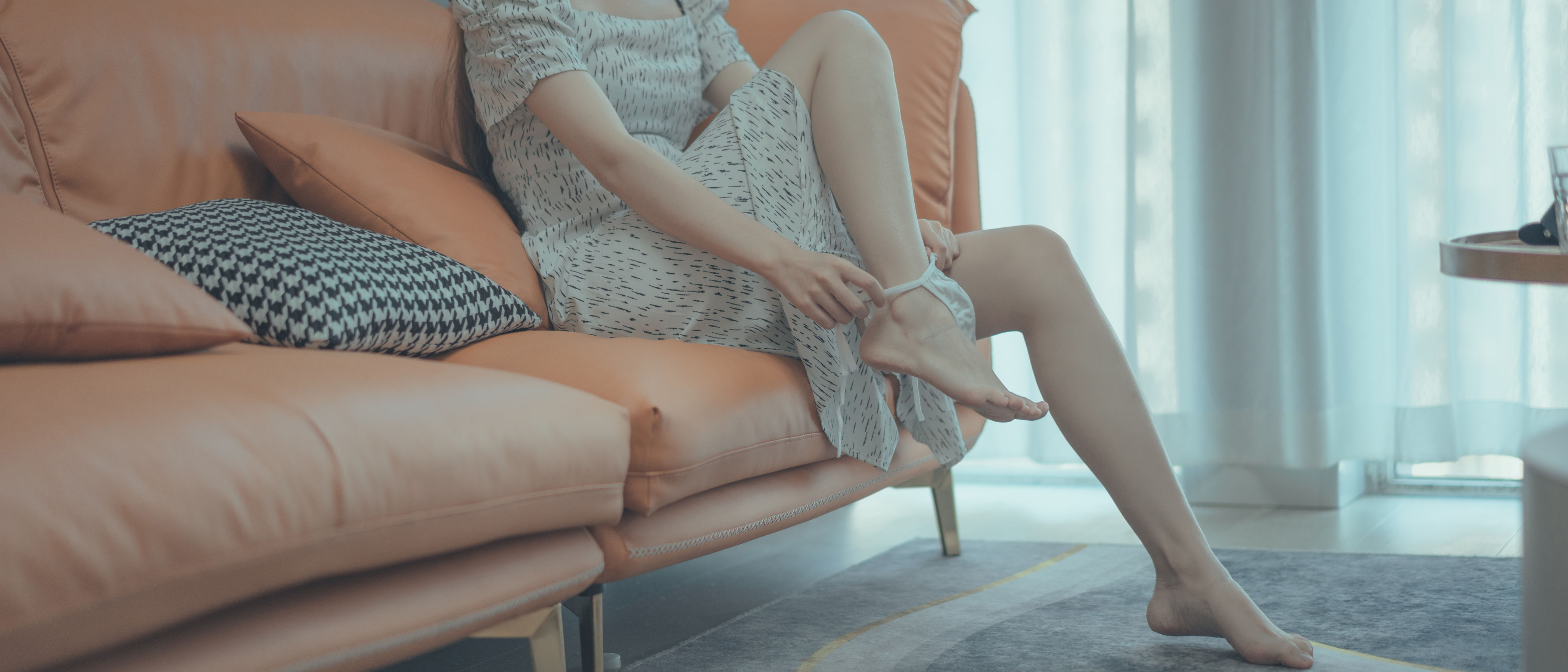 [福利COS] 杏仁曲奇 - 反差表姐第8张