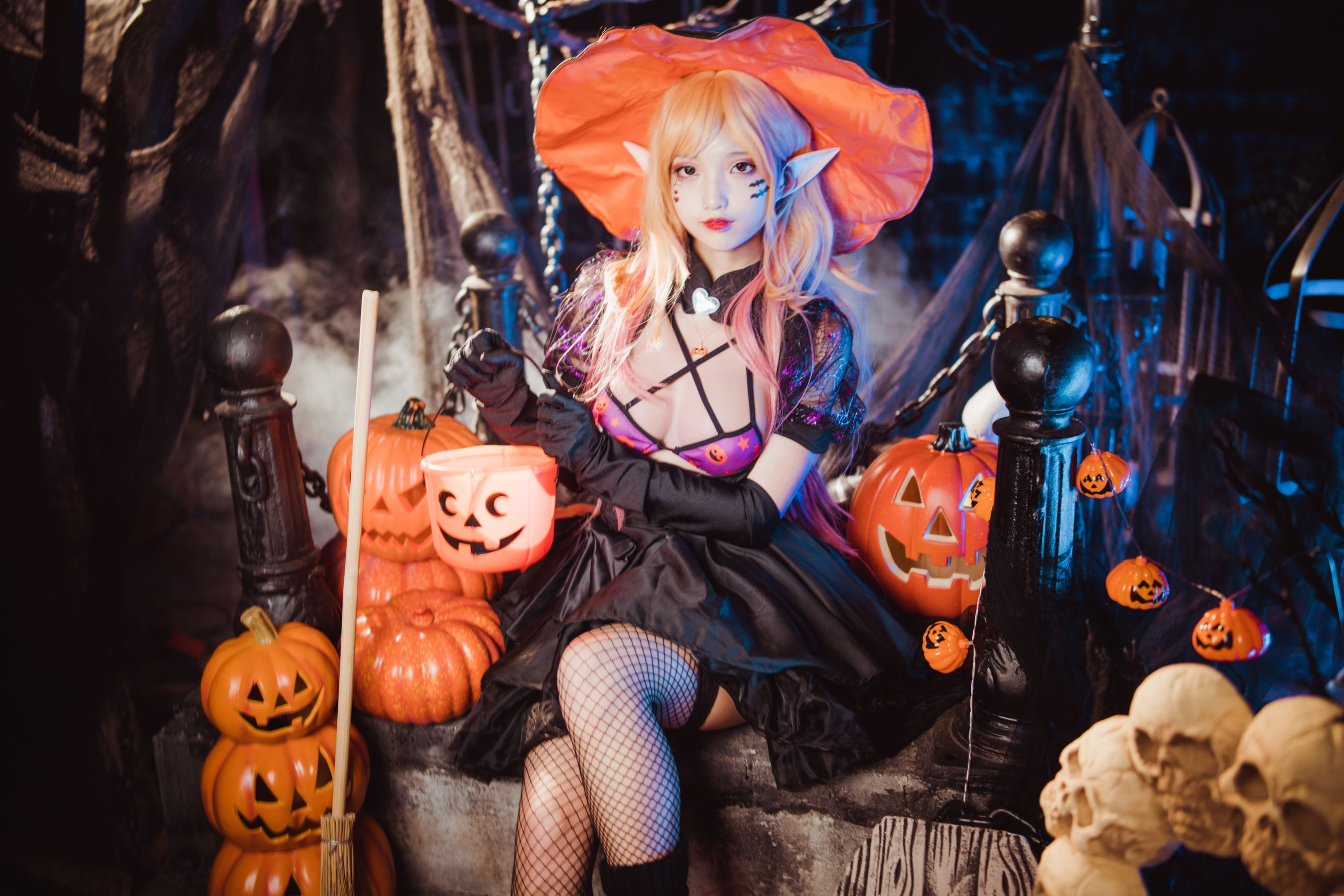 [福利COS] 狐玖玖 - 喜多川万圣节第3张