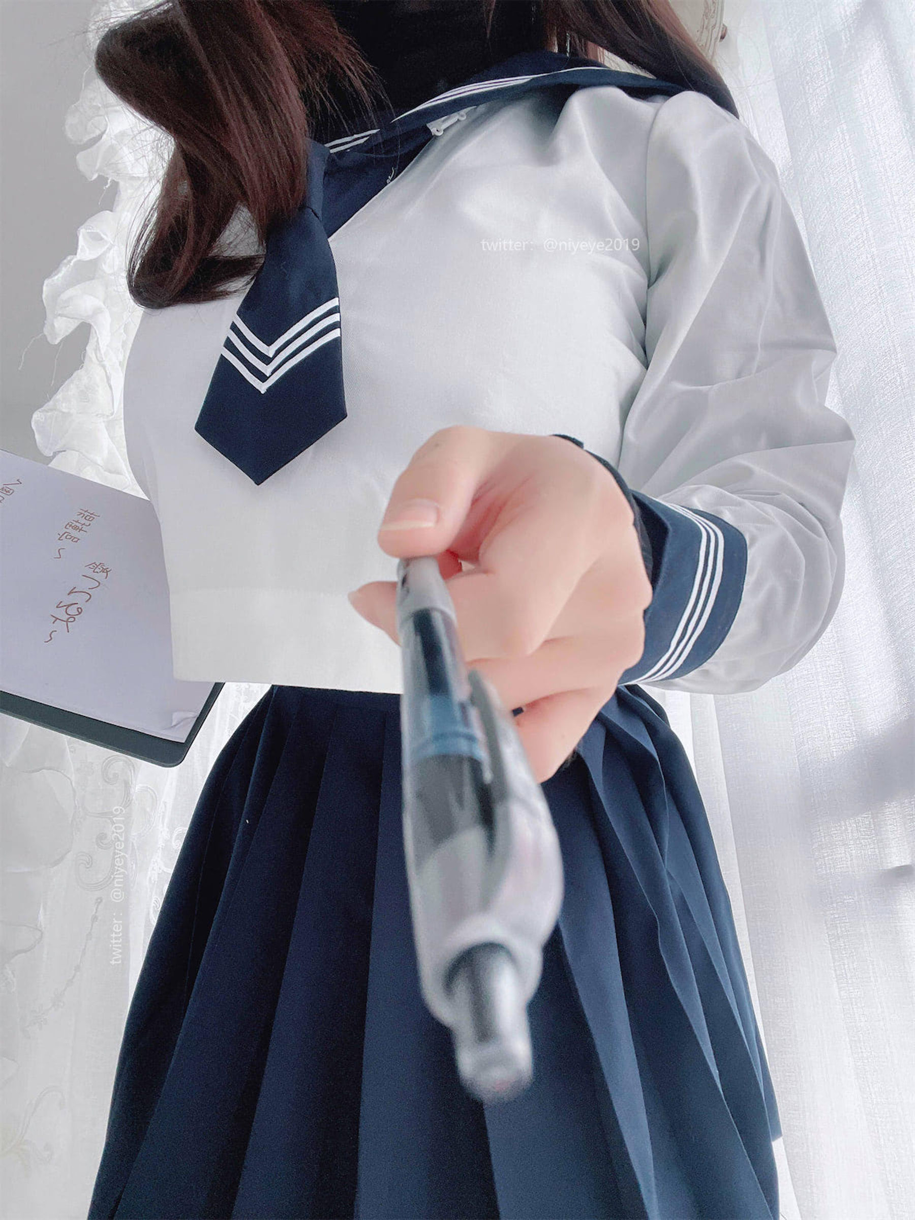 [福利COS] 萌系小姐姐-白烨-&amp;amp;耶米西奶露 - 风纪委员第6张