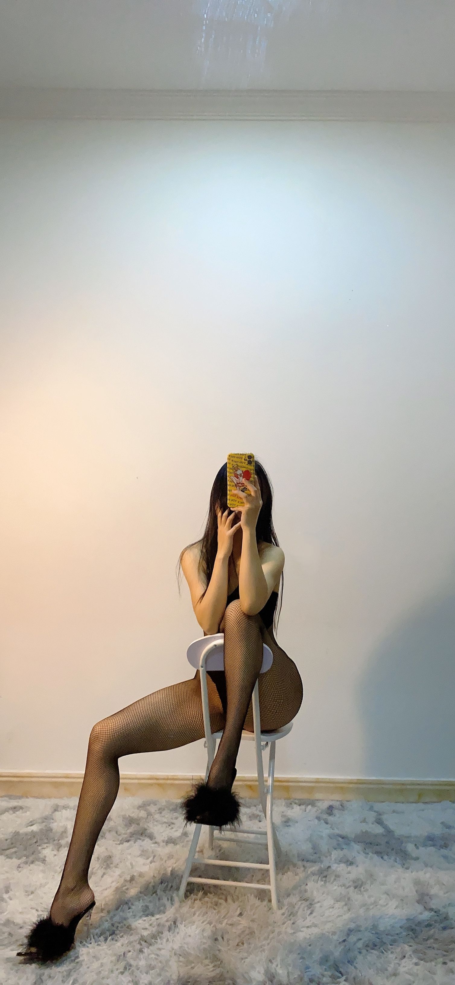 [福利COS] 俏妞qiaoniuTT - 丝袜长腿翘臀 视图合集第60张