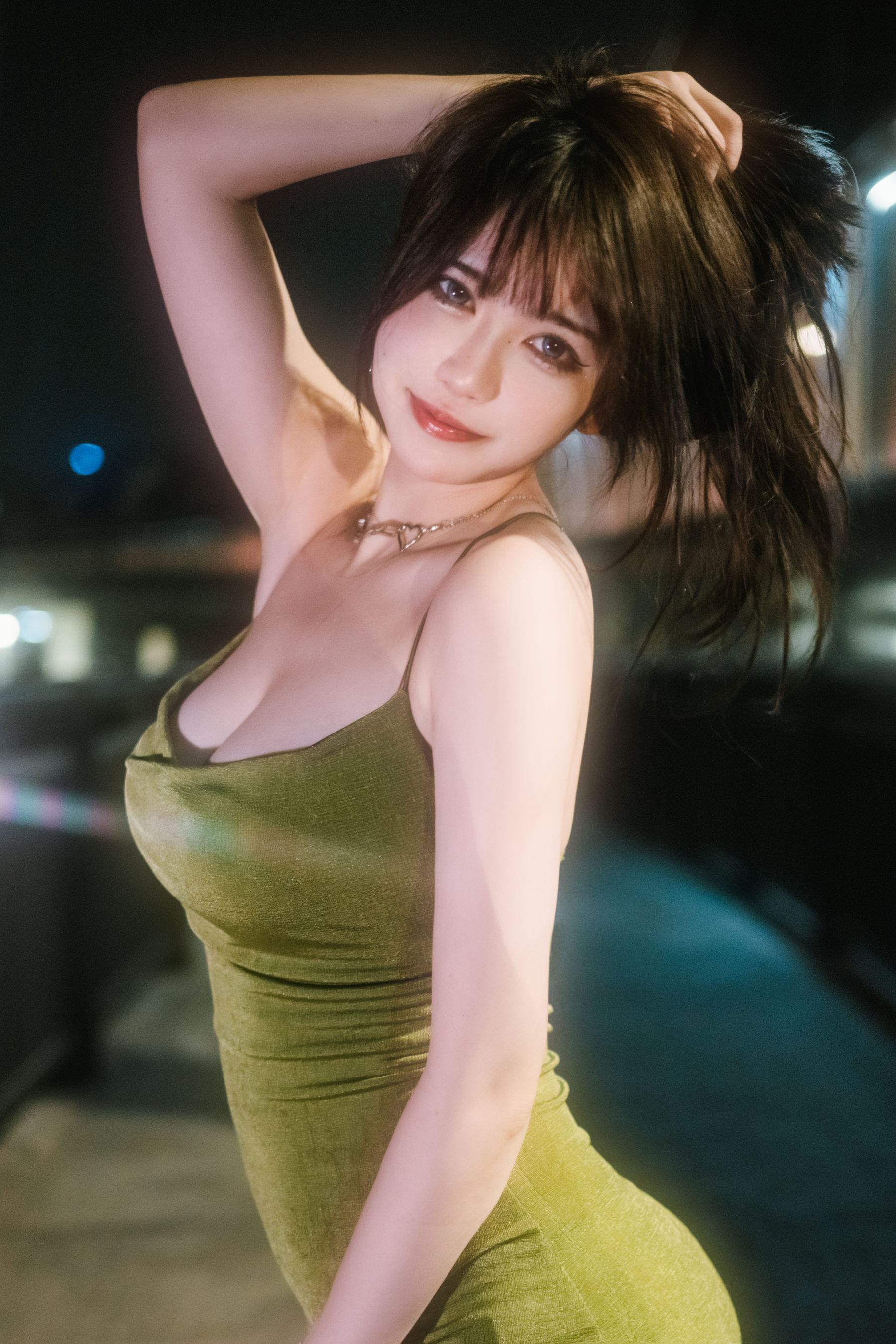 [福利COS] Tina很妖孽呀 - 绿色连衣裙第5张