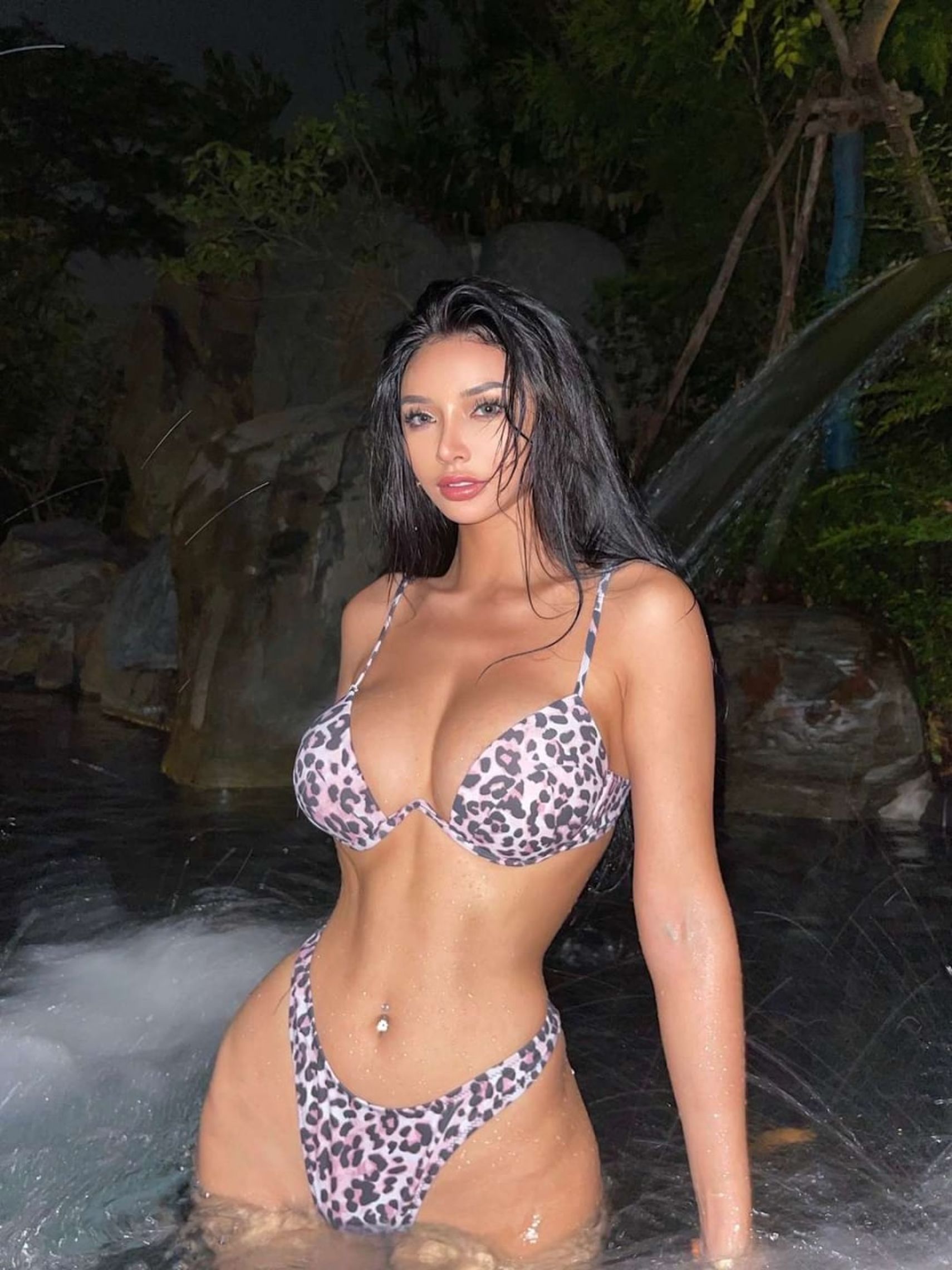 [福利COS] KELLYBABYBB 微密圈图片合集第14张