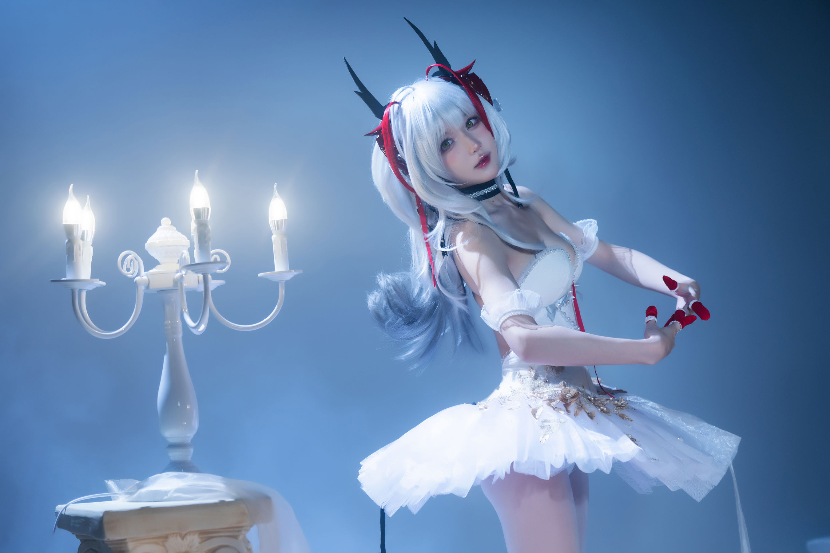 [福利COS] 动漫博主阿包也是兔娘 - 明日方舟 芭蕾第10张