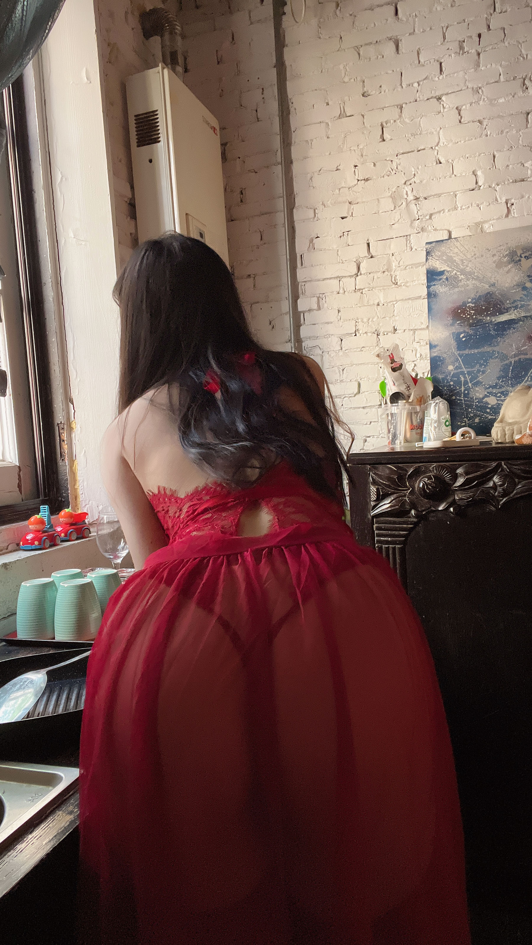 [福利COS] 微博人气Coser不呆猫 - 霸气红色人妻第10张