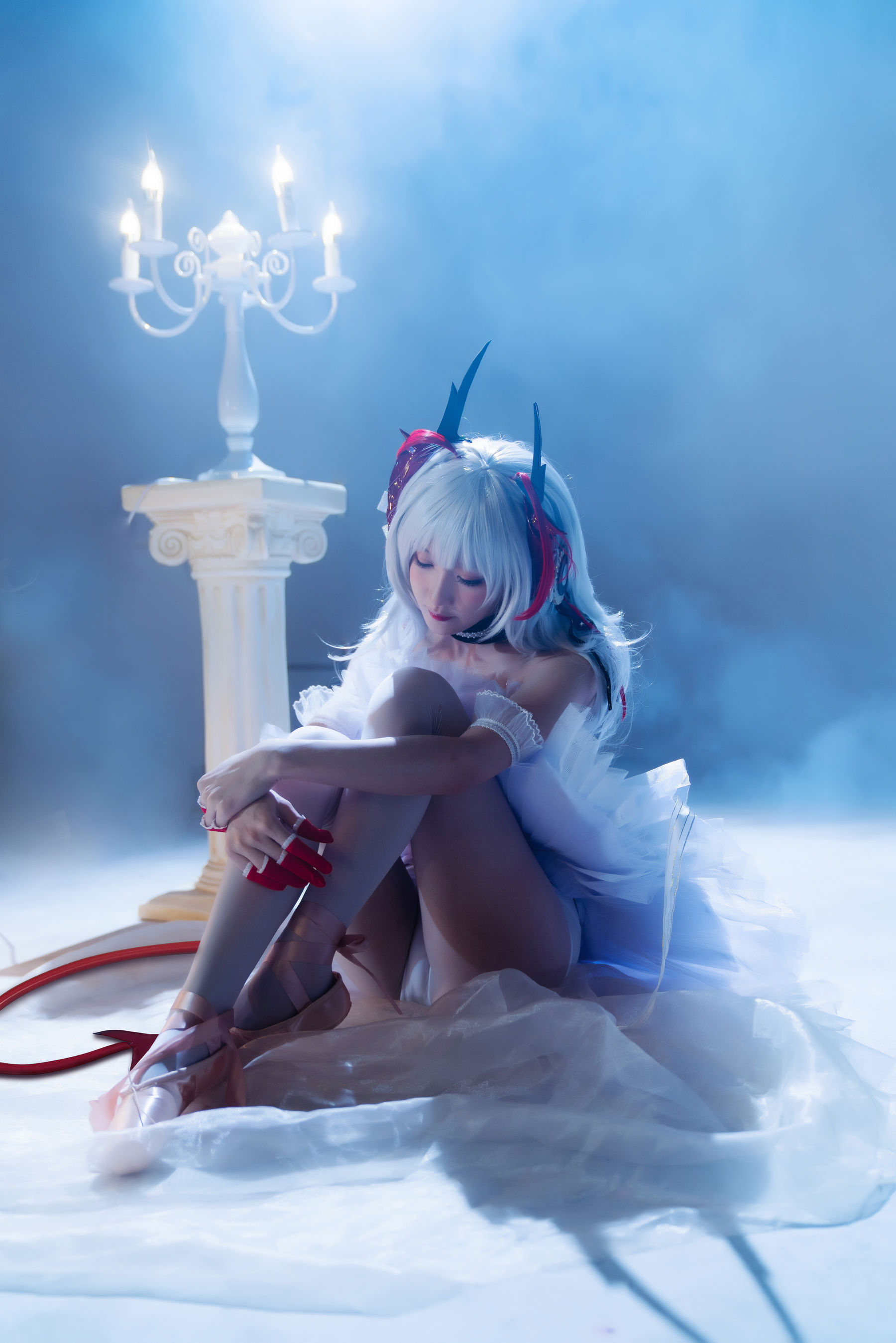 [福利COS] 动漫博主阿包也是兔娘 - 明日方舟 芭蕾第3张