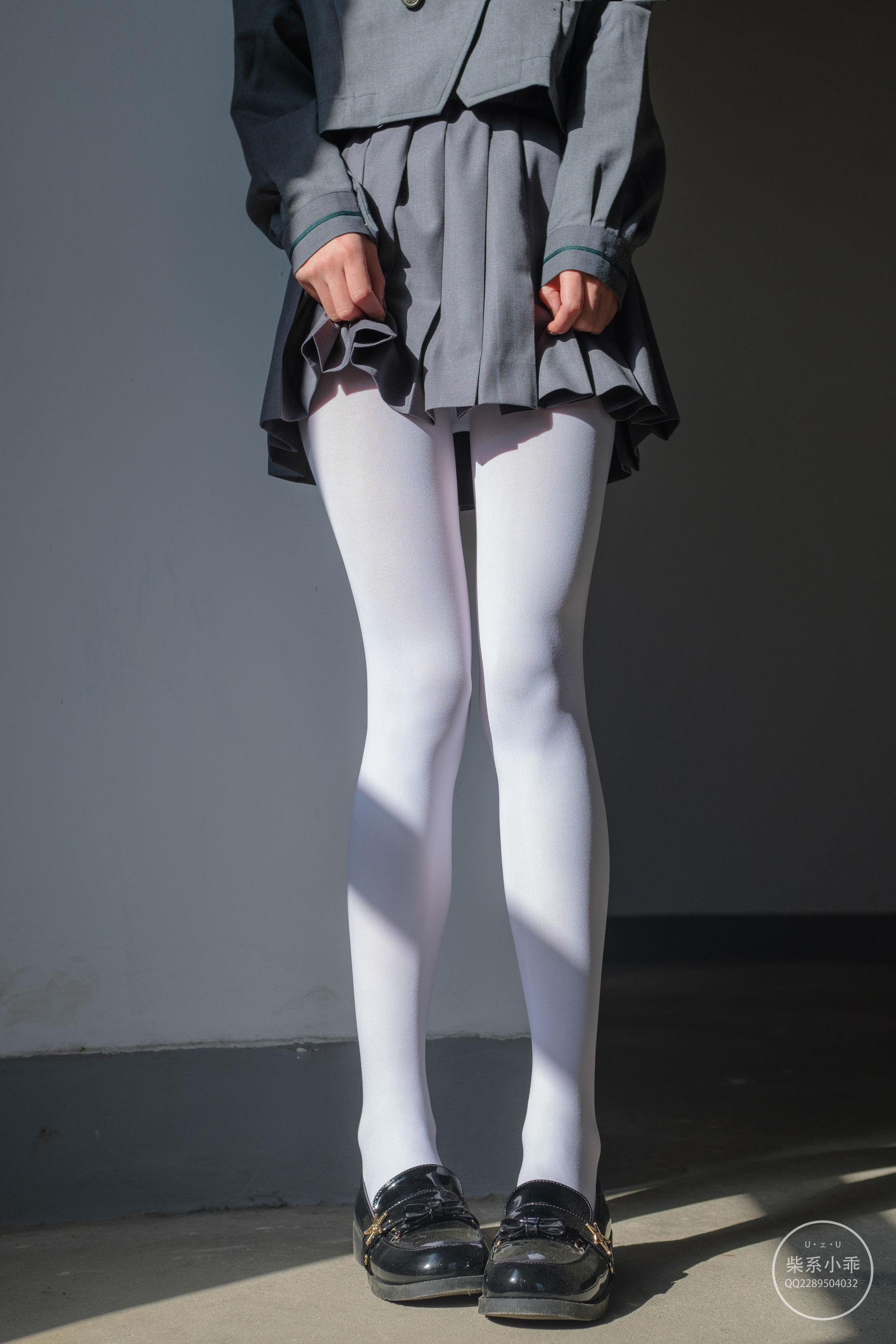 [福利COS] 柴系小乖(稚乖画册) - 夜夜 教室第6张