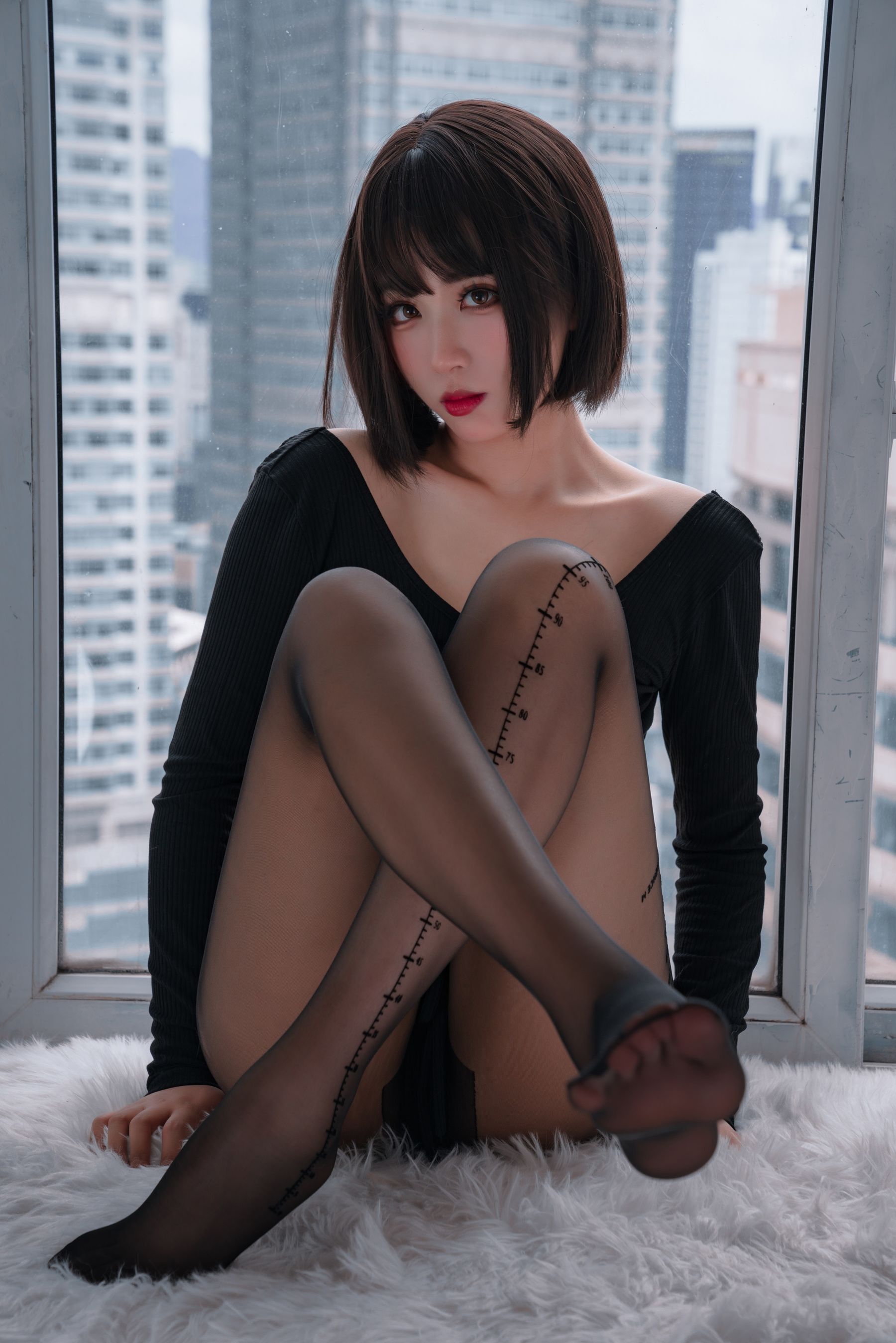 [福利COS] 轩萧学姐 - 量个腰围第8张