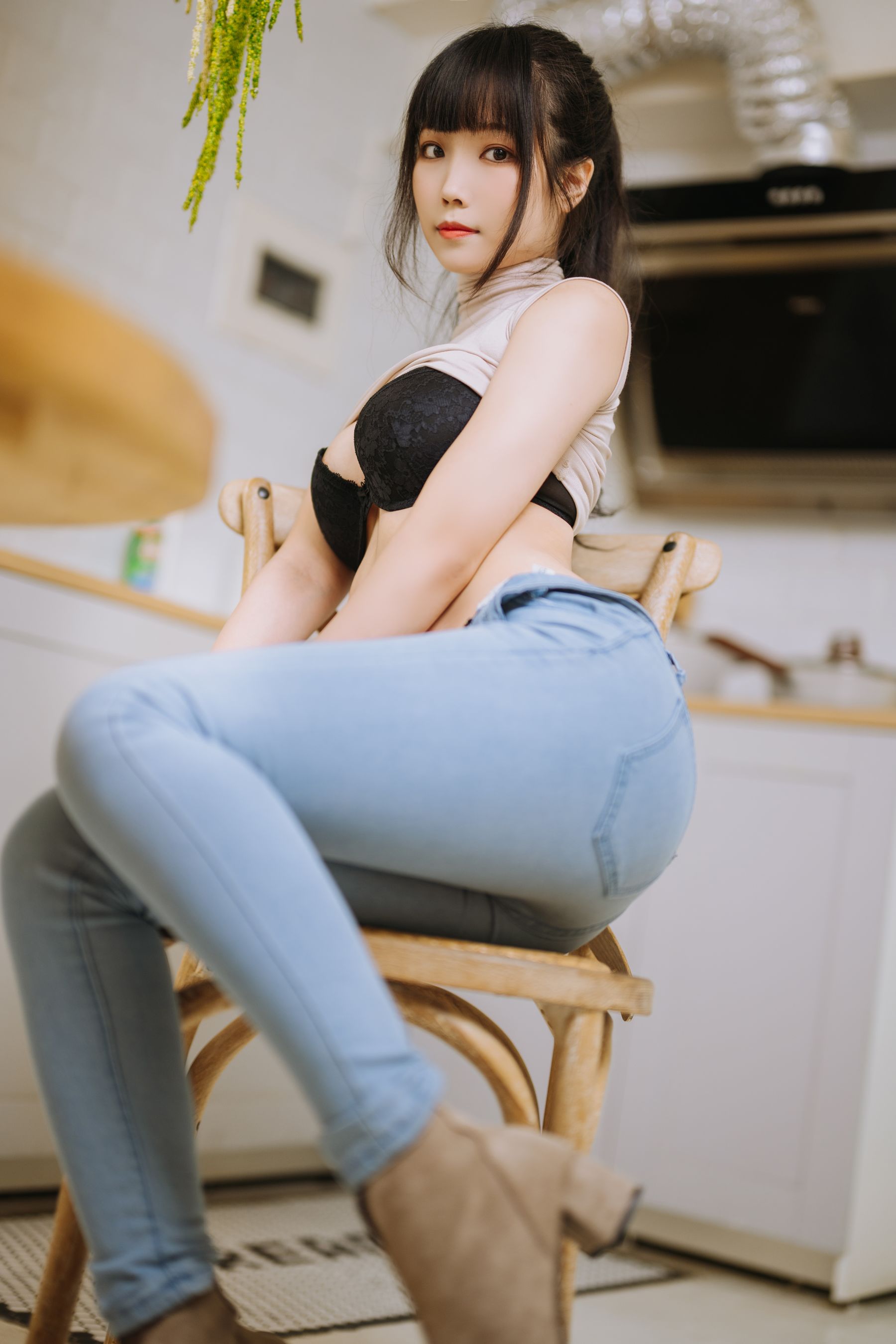 [福利COS] Cosplay汪知子 - 姐姐的牛仔裤第15张