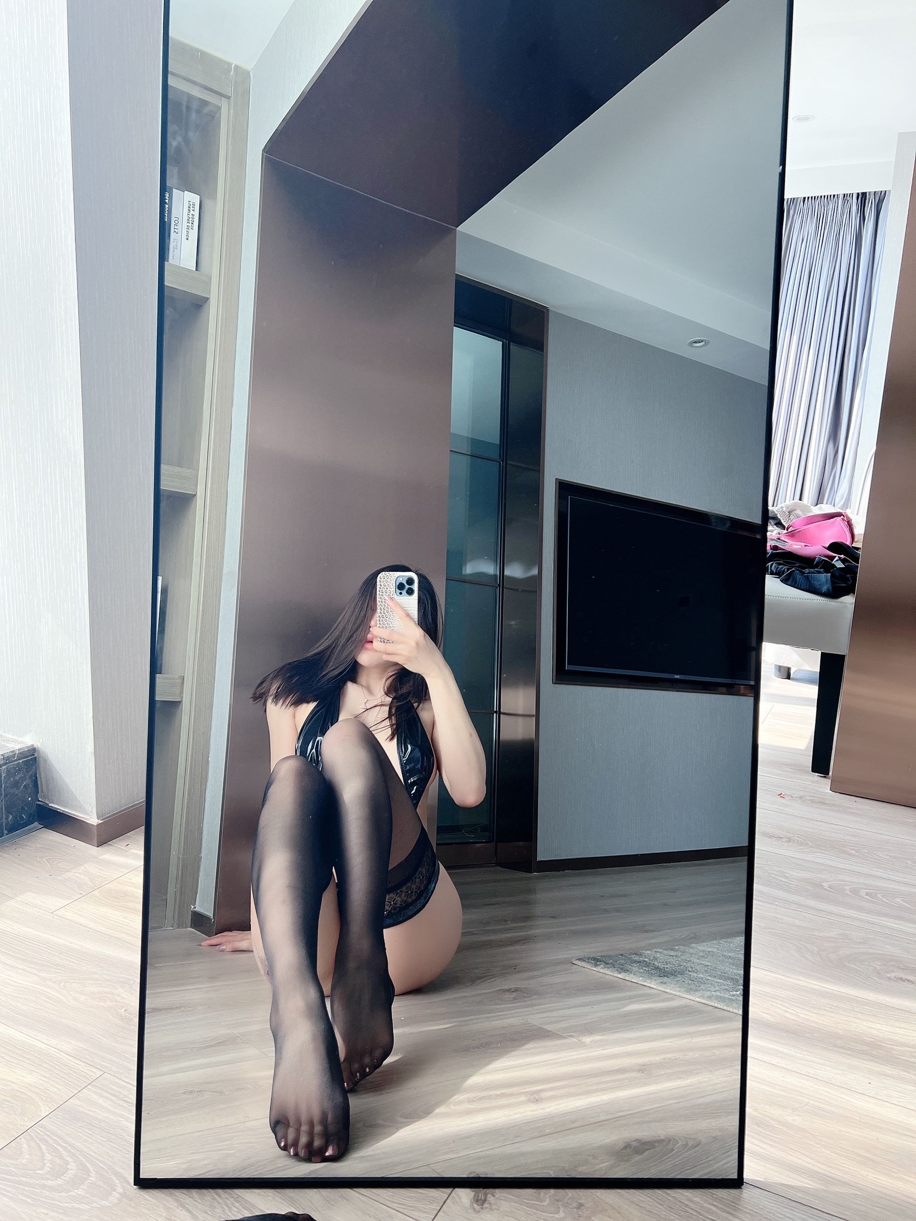 [福利COS] iii金希儿 微密圈视图合集第51张