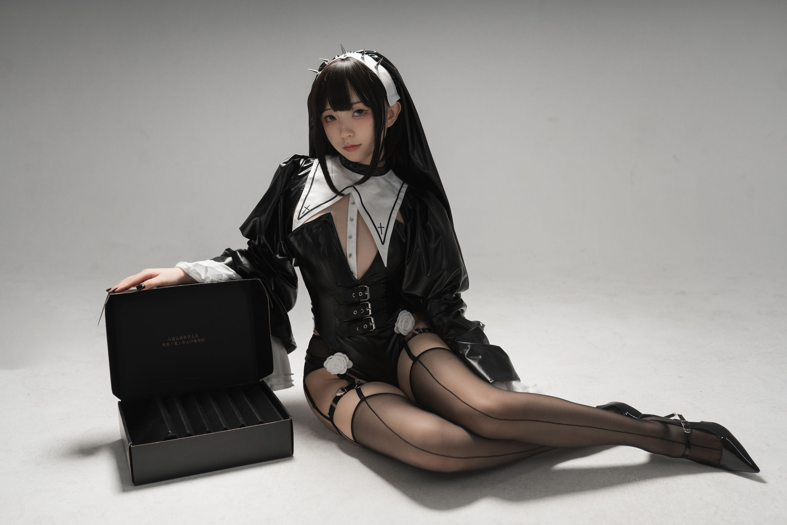 [福利COS] 花铃 - 杀戮修女第4张