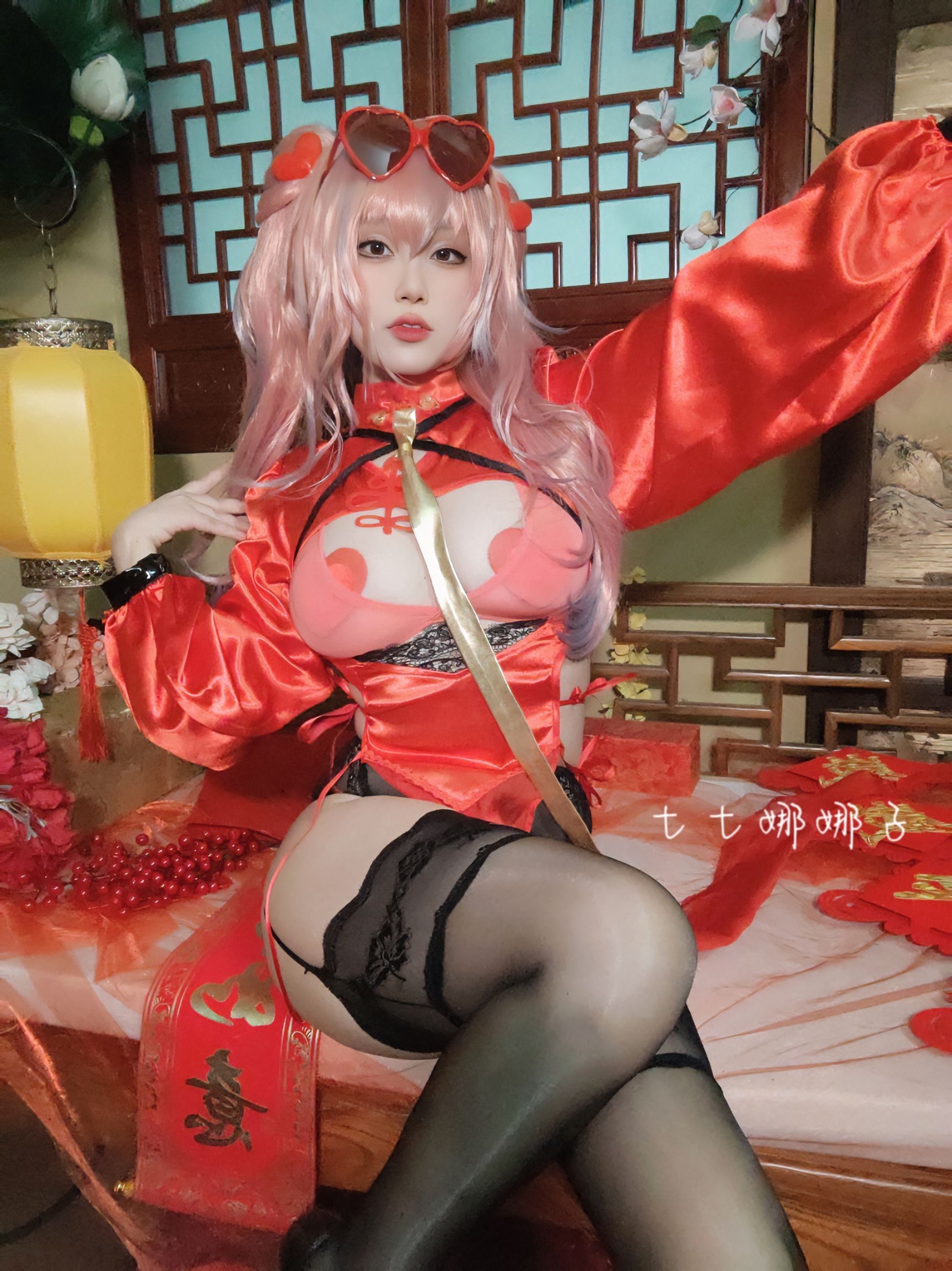 [福利COS] 七七娜娜子 - 布莱默顿新春旗袍第29张