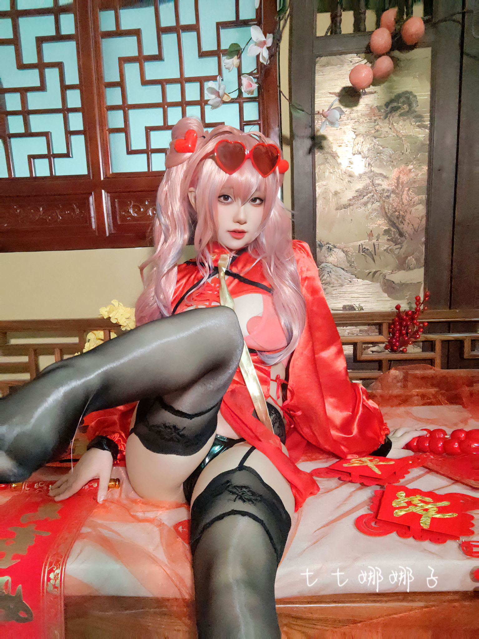 [福利COS] 七七娜娜子 - 布莱默顿新春旗袍第35张